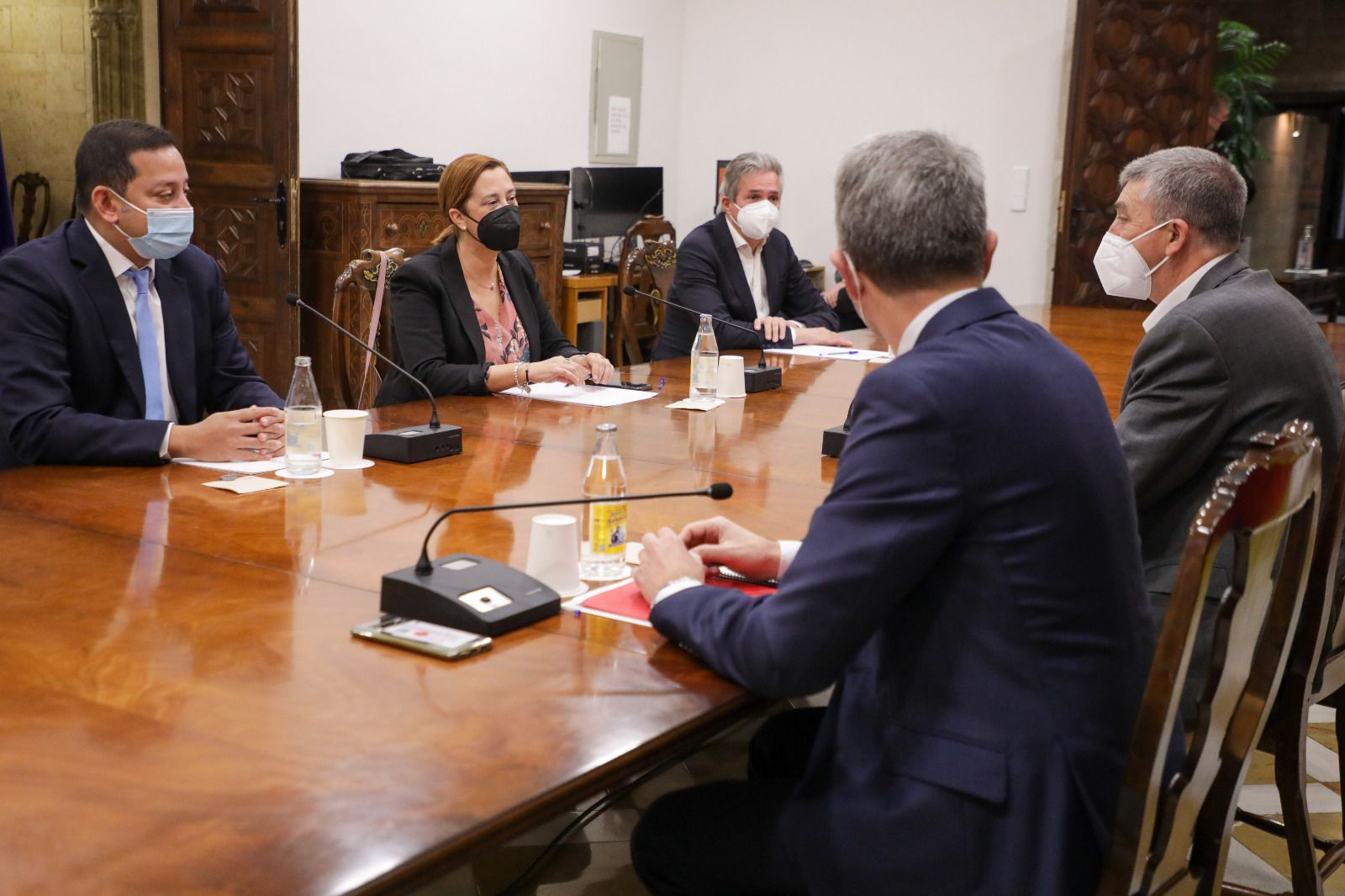  Economía y Urbanismo piden los papeles del Nou Mestalla y el Valencia aprueba el primer examen