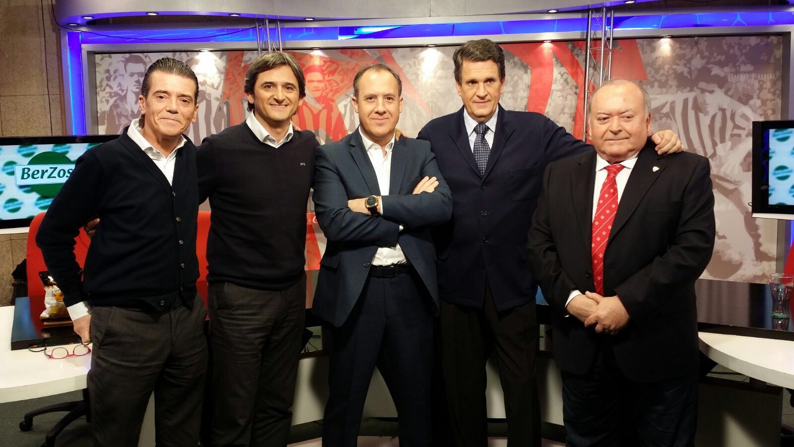  Aitor Galarza, J.M. Monje, Edu Velasco, Juan Elejalde y J.A. Zuluaga en Tele Bilbao.