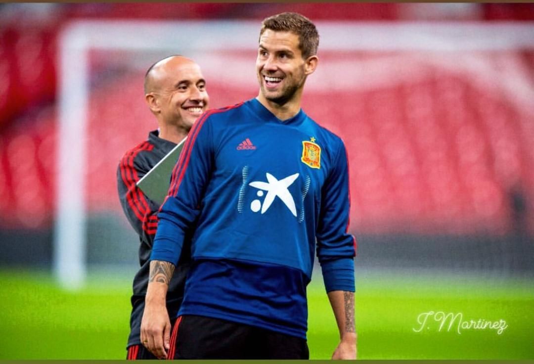 Iñigo Martínez en un entrenamiwnto con la selección española.