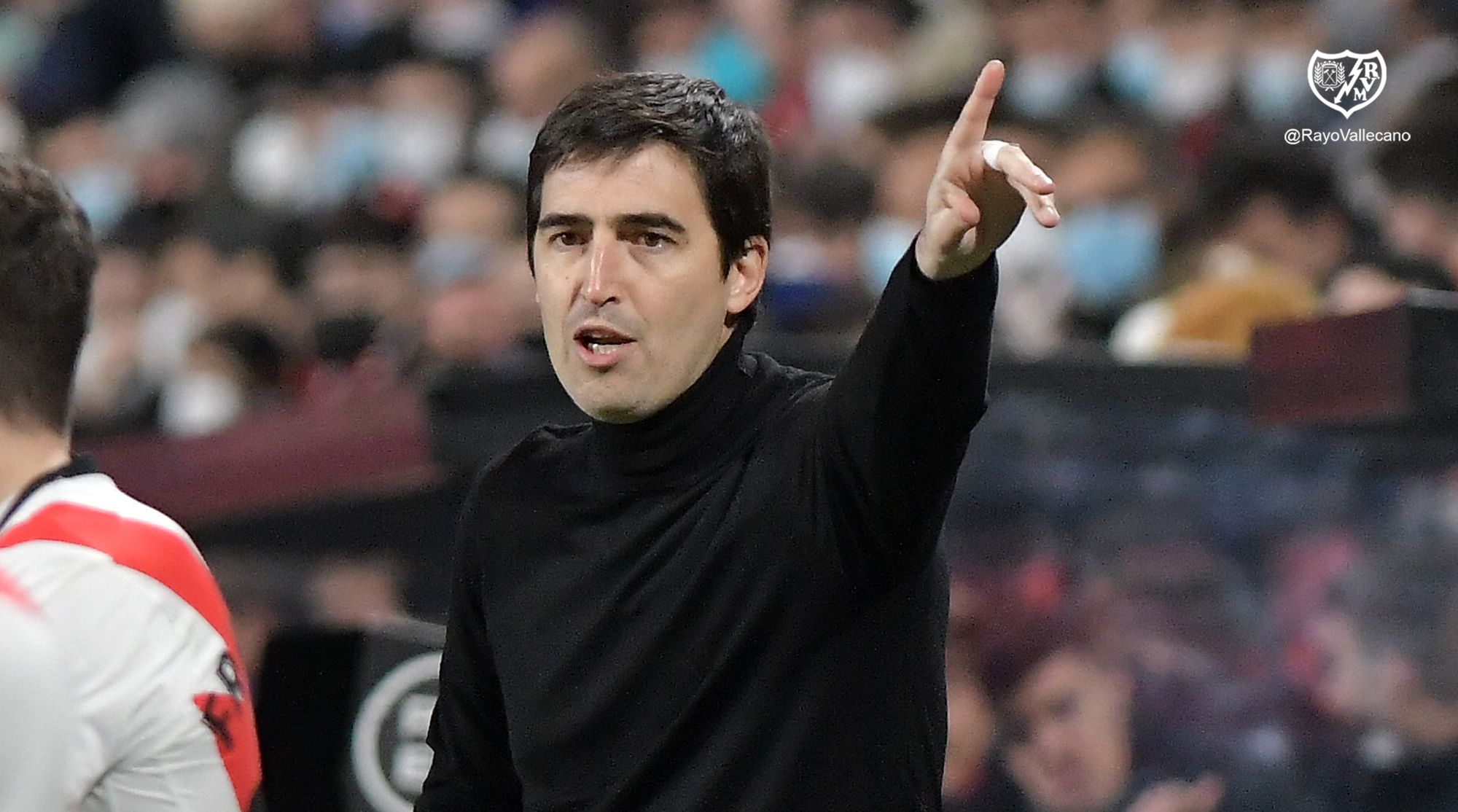  Andoni Iraola dirige en Vallecas frente al Athletic Club.