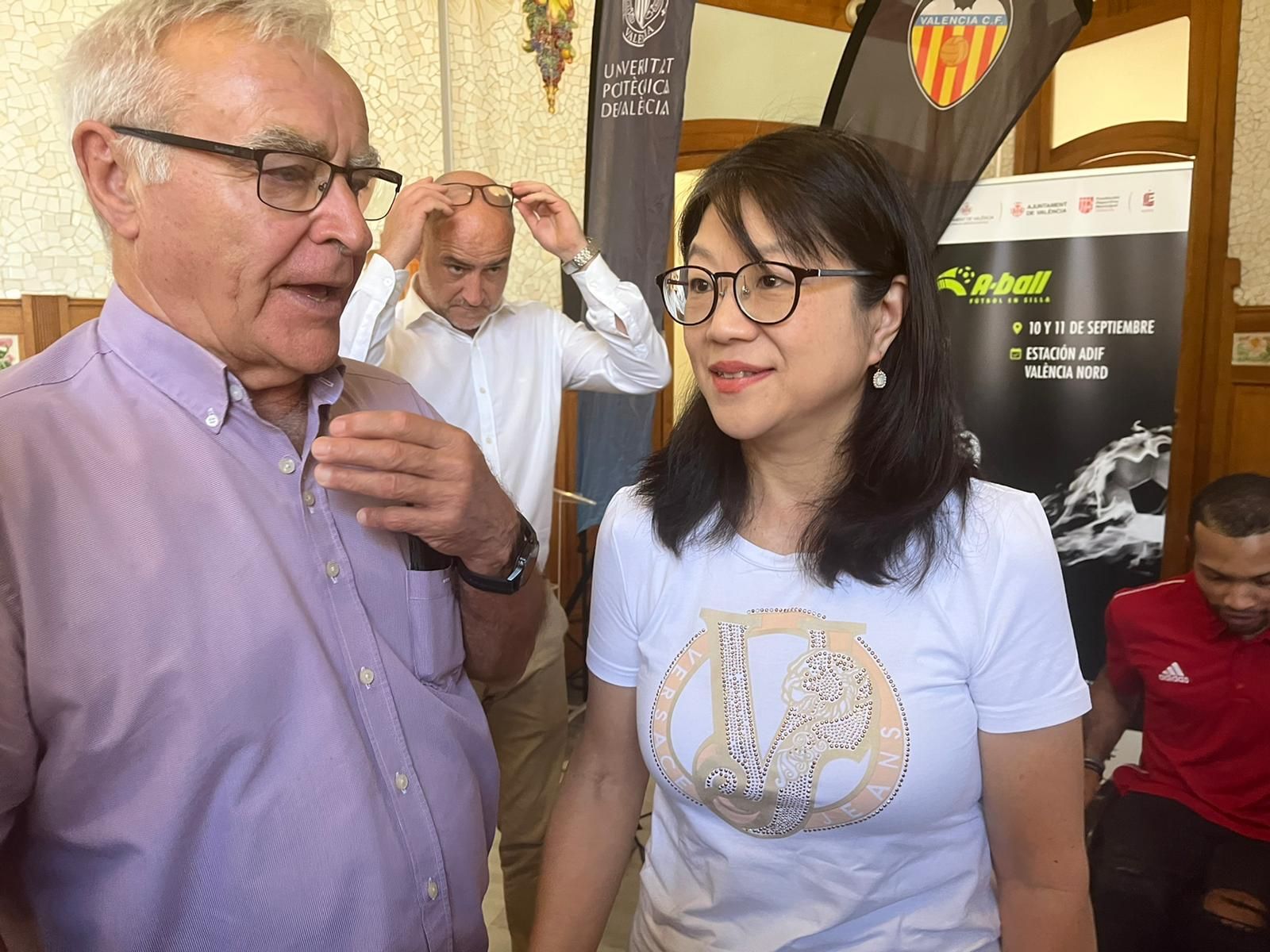  Joan Ribó y Layhoon.