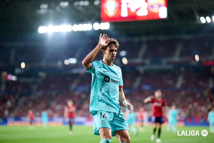  Joao Félix, en su debut con el Barcelona ante Osasuna.