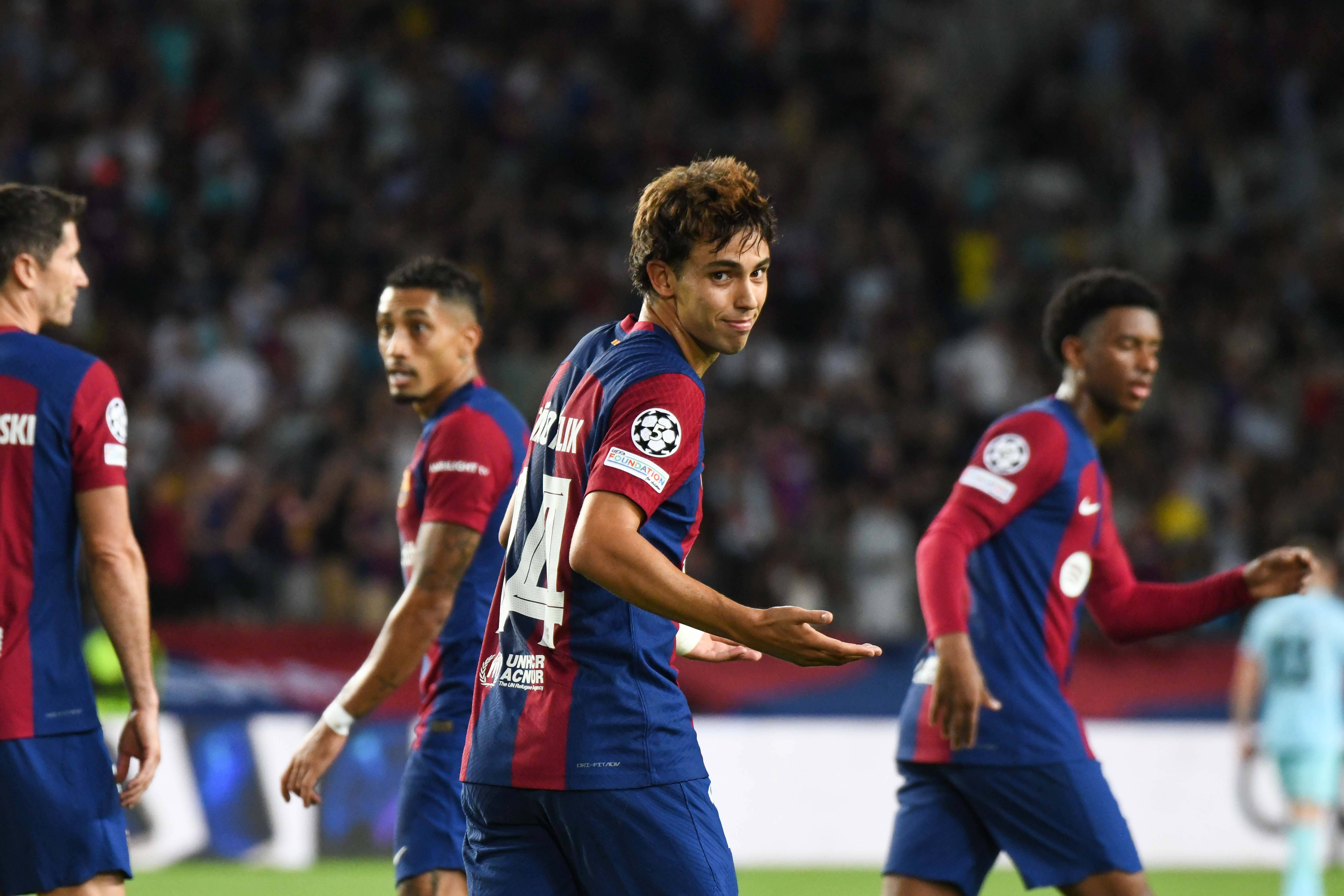  Joao Felix celebra tras marcar su segundo gol durante el partido del Grupo H de la UEFA Champions.