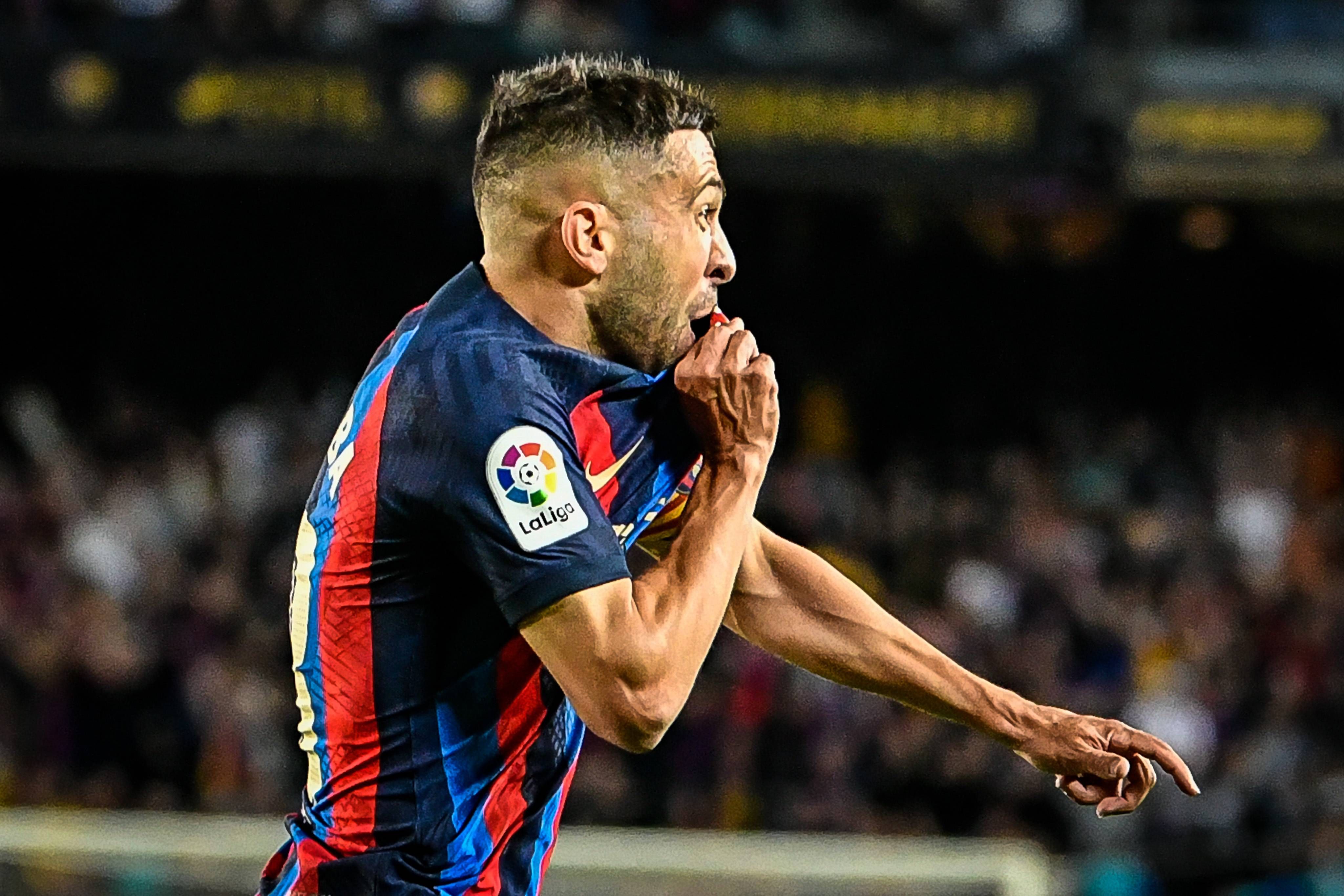  Jordi Alba celebra su gol en el Barça-Osasuna.