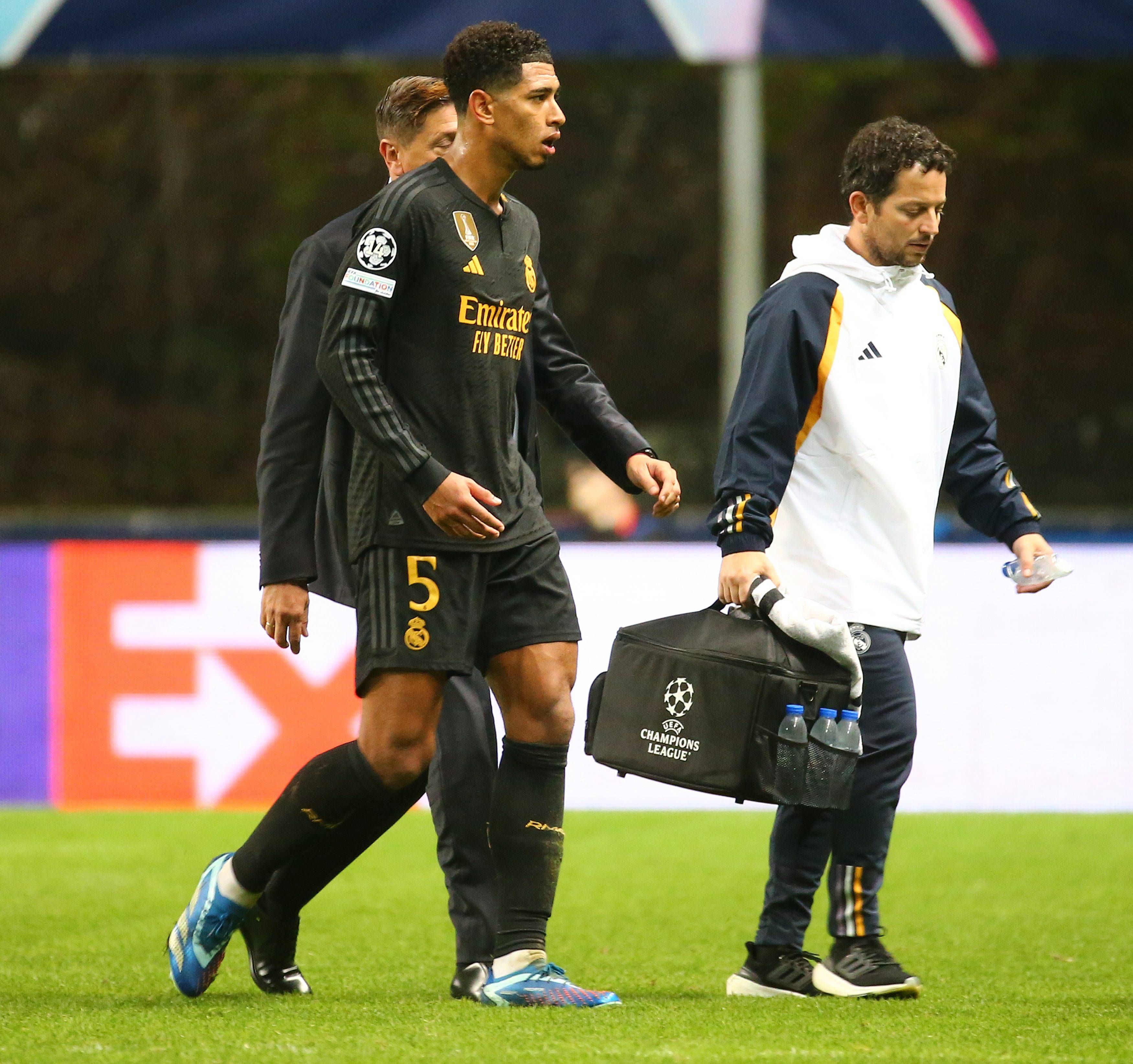 Jude Bellingham se marchó lesionado.