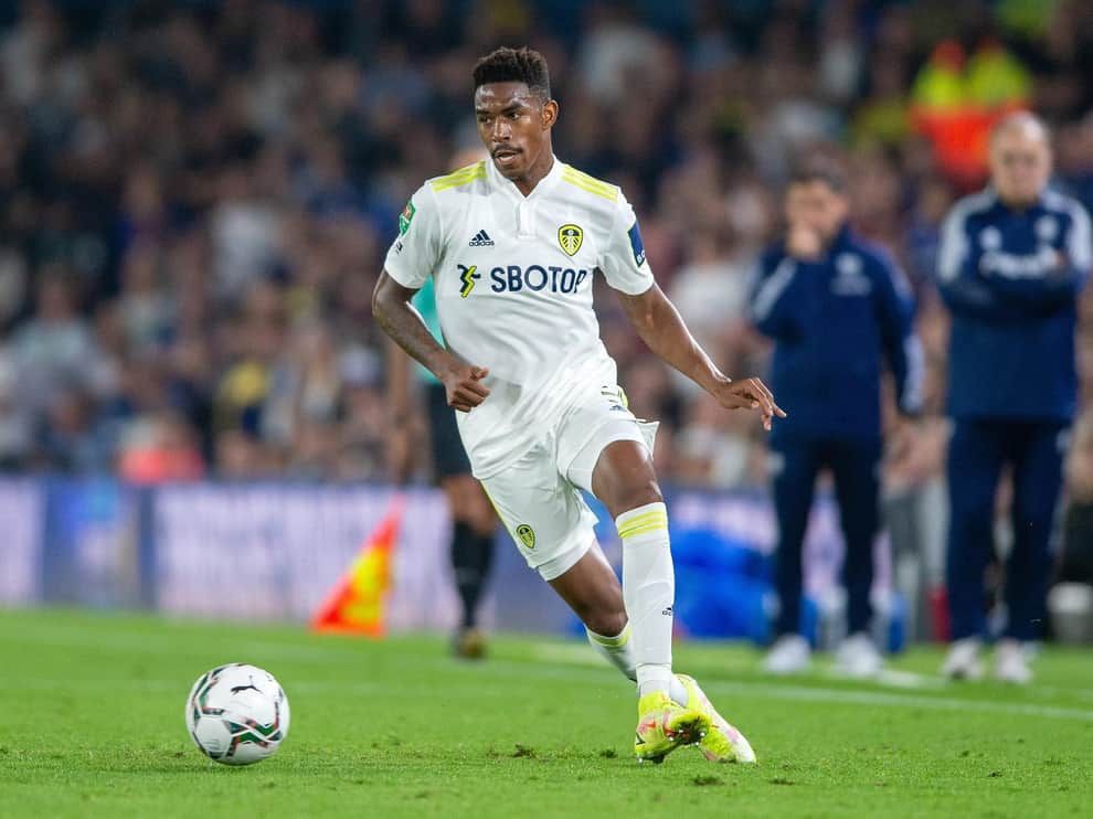 Junior Firpo, en un partido con el Leeds Uniteds.