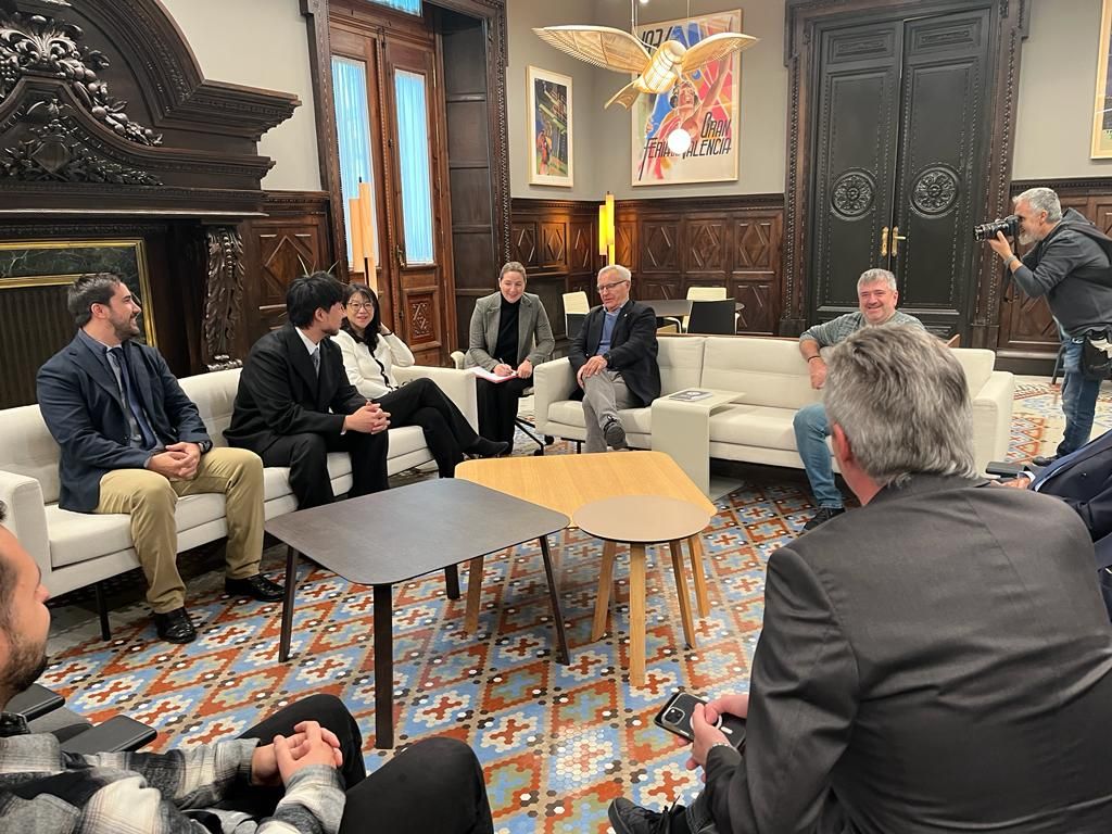 Kiat Lim, Layhoon y Ribó