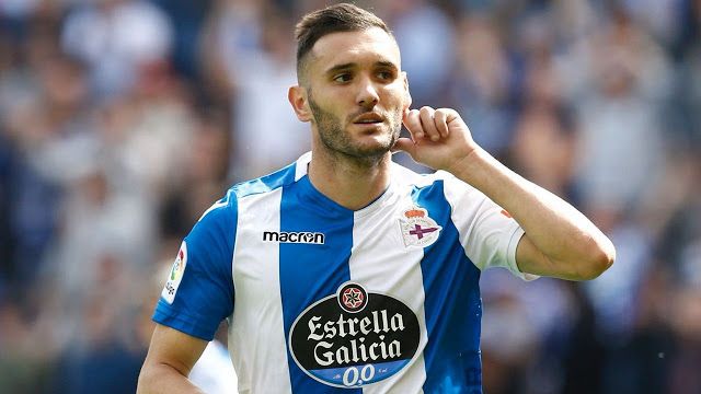  Lucas Pérez, durante un partido con el Deportivo de La Coruña.