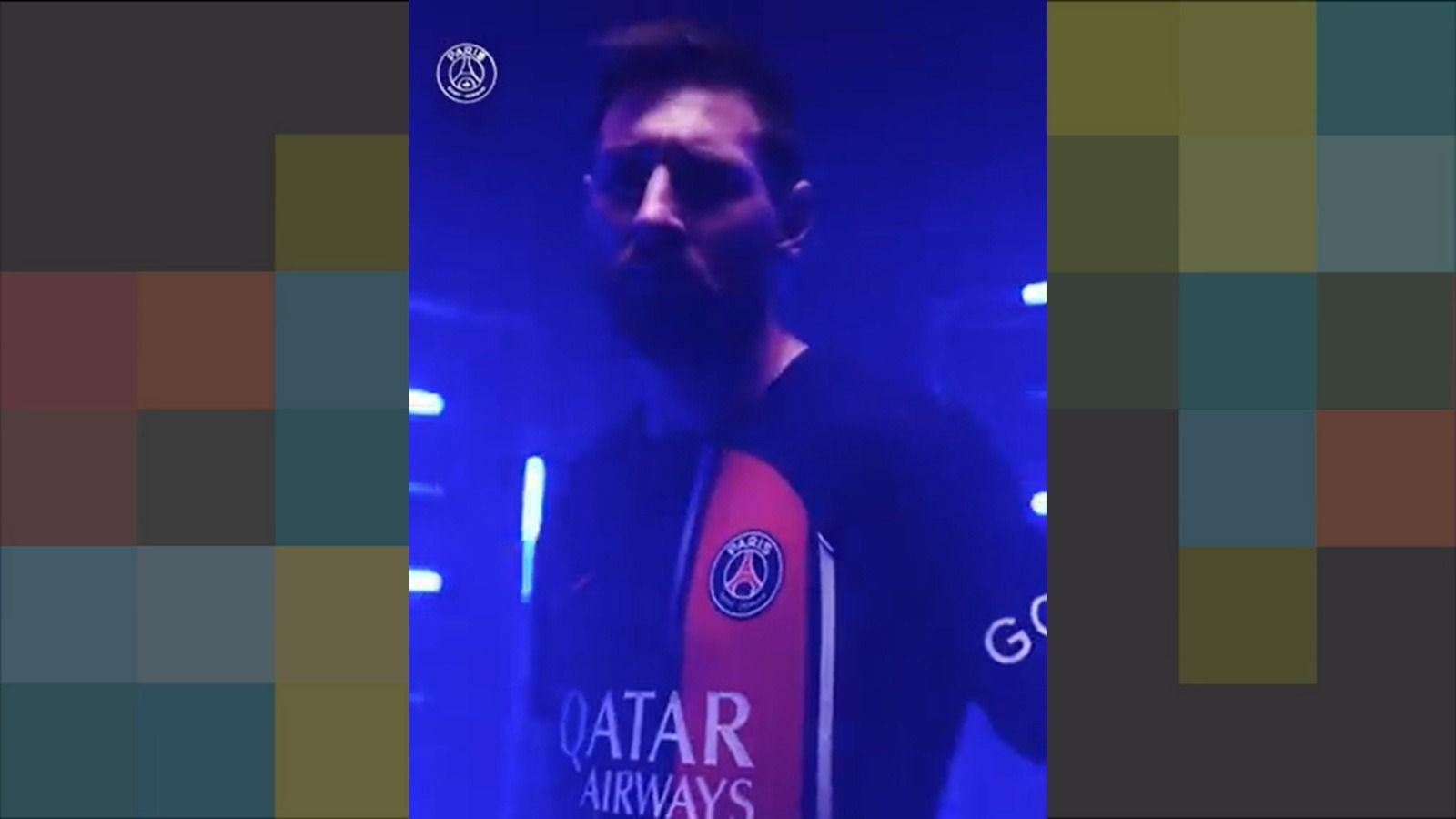  Messi con la nueva camiseta del PSG
