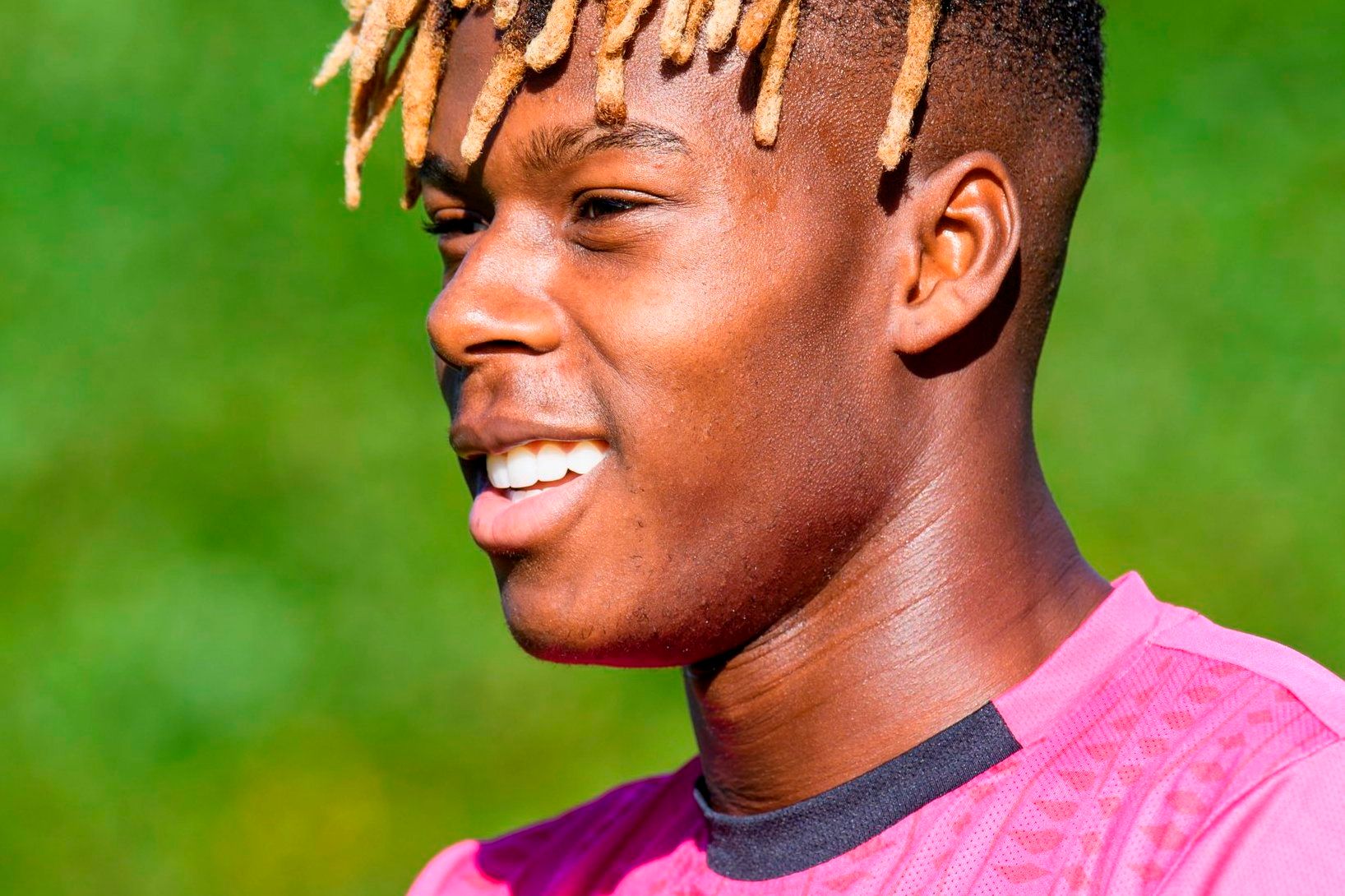  Nico Williams, entrenando con el equipo en Lezama.