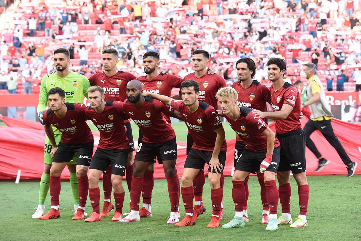  Once titular del Valencia ante el Sevilla.