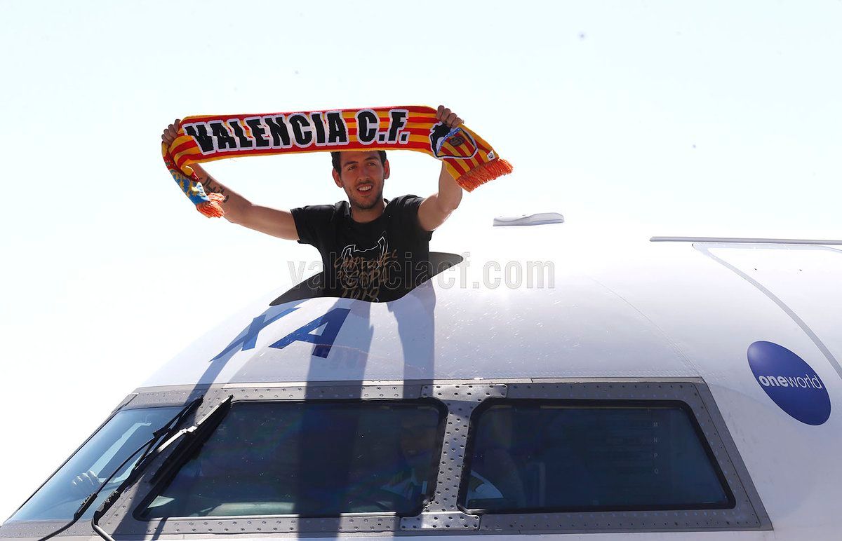  Parejo, al llegar a València desde Sevilla.