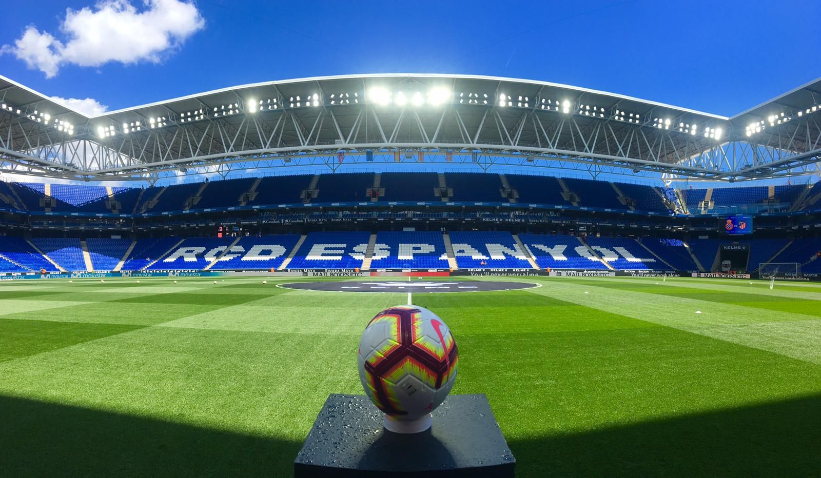 El RCDE Stadium antes del partido.