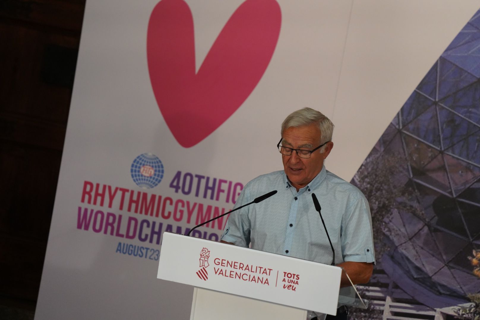  Ribó anuncia el campeonato de Gimnasia Rítmica