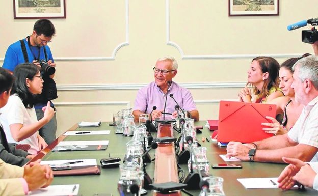  Ribó, Layhoon y Sandra Gómez