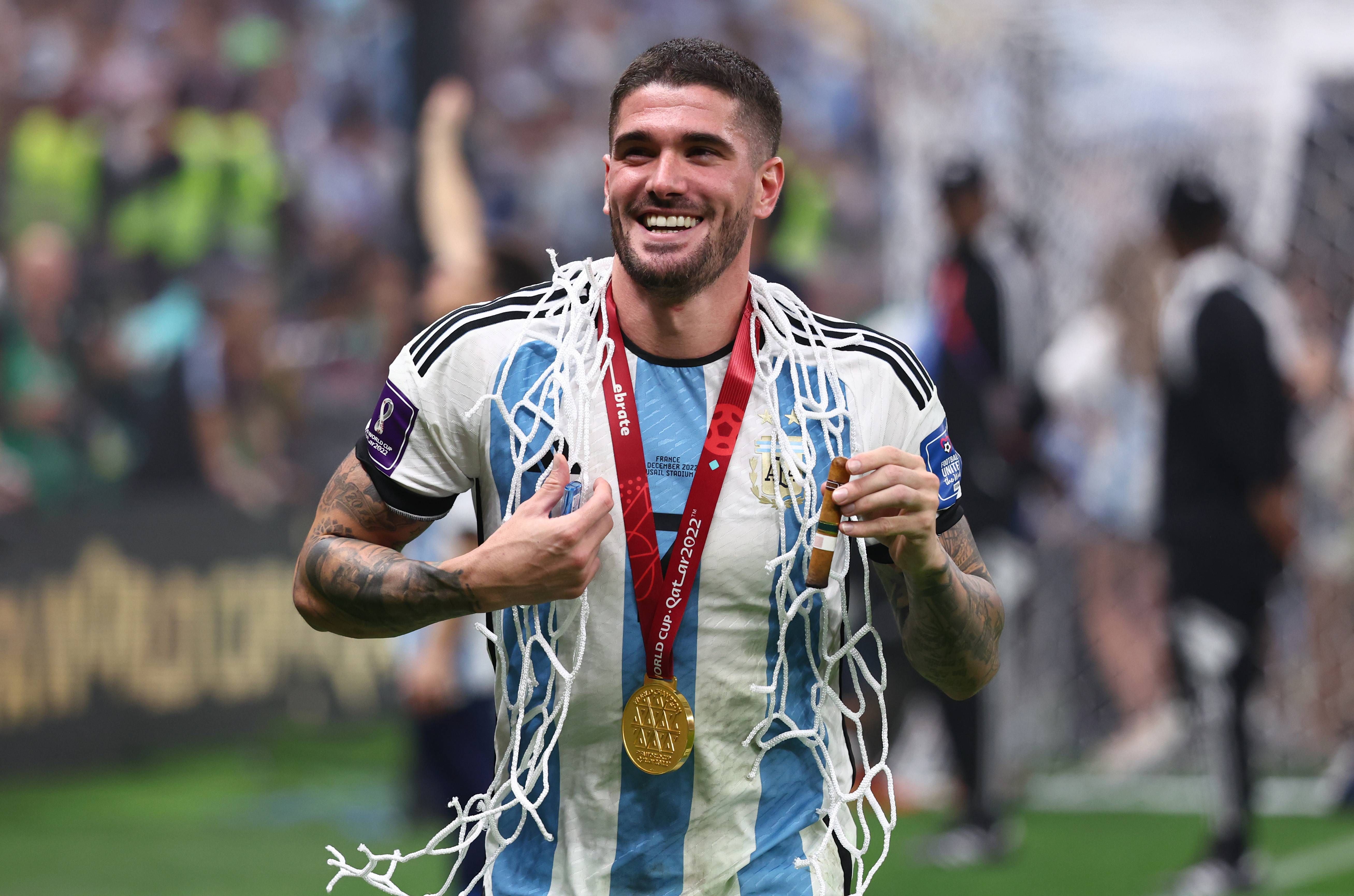  Rodrigo de Paul, eufórico tras ser Campeón del Mundo con Argentina.