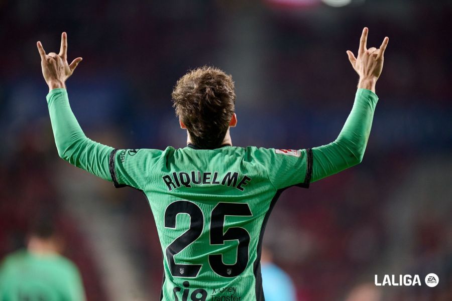  Rodrigo Riquelme celebra su gol en el Osasuna-Atlético de Madrid.