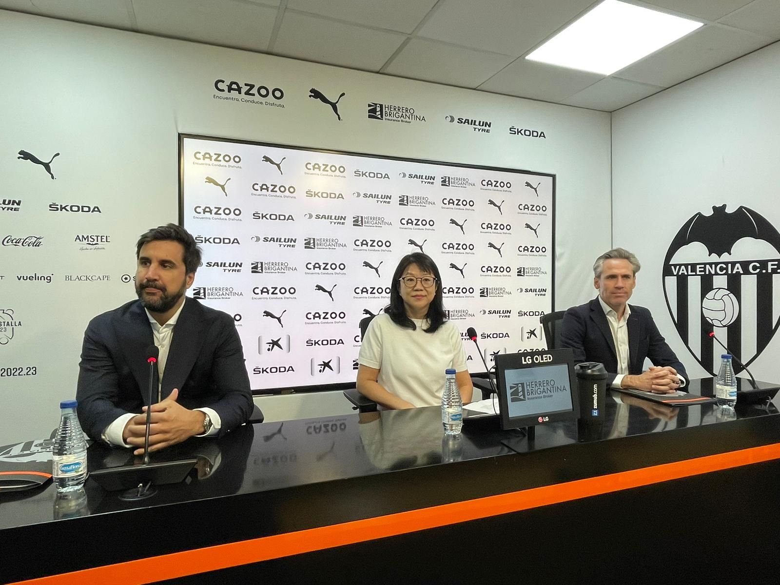  Rueda de prensa de Corona, Javier Solís y Layhoon