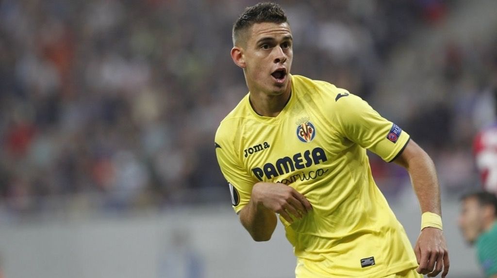 Santos Borré, celebrando un gol con el Villarreal.
