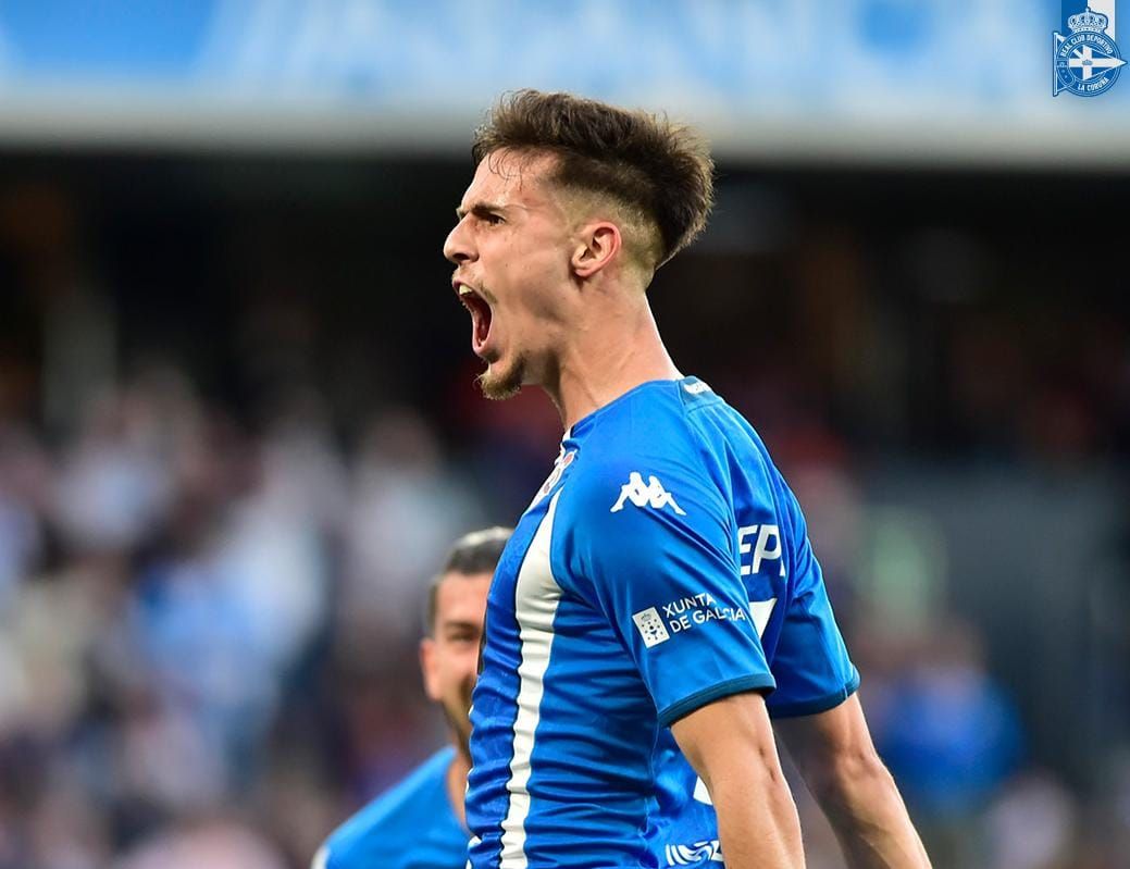 Pepe Sánchez celebrando un gol ante el Castilla