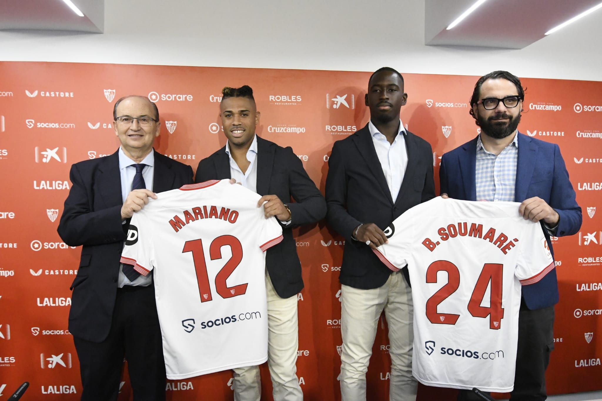  Víctor Orta y José Castro, en la presentación de Soumaré y Mariano.
