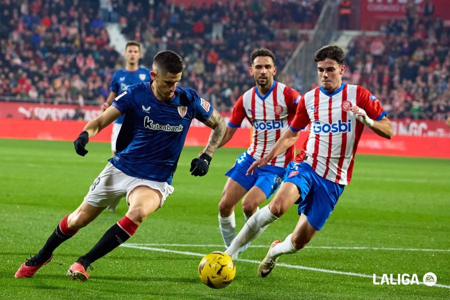  Oihan Sancet en el Girona FC - Athletic Club de Montilivi.
