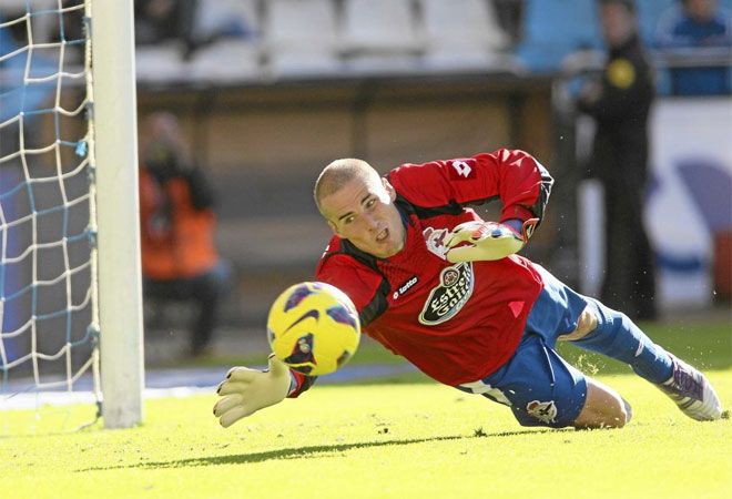 Álex Bergantiños de portero