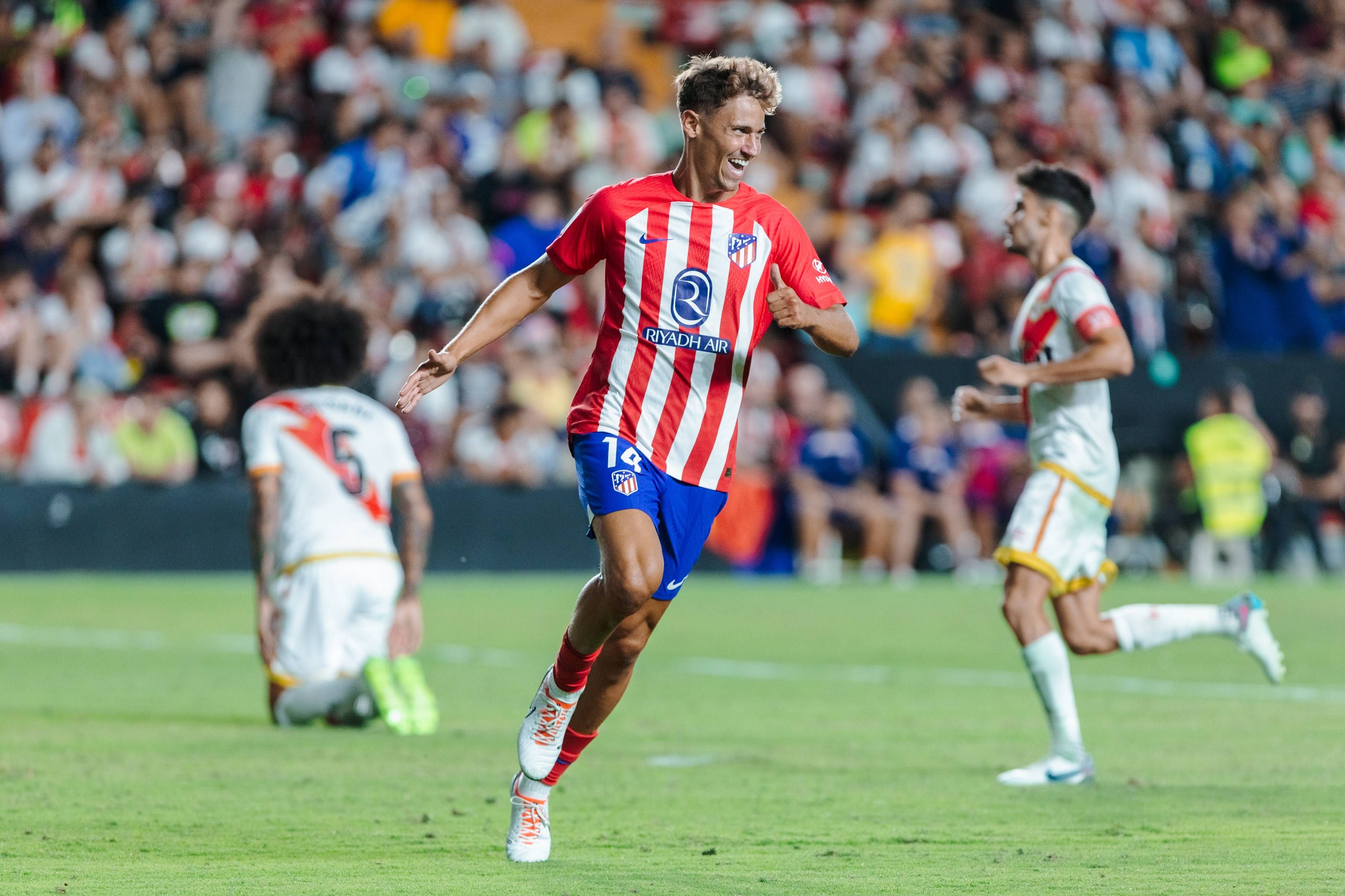 Marcos Llorente celebra un gol con el Atlético de Madrid.