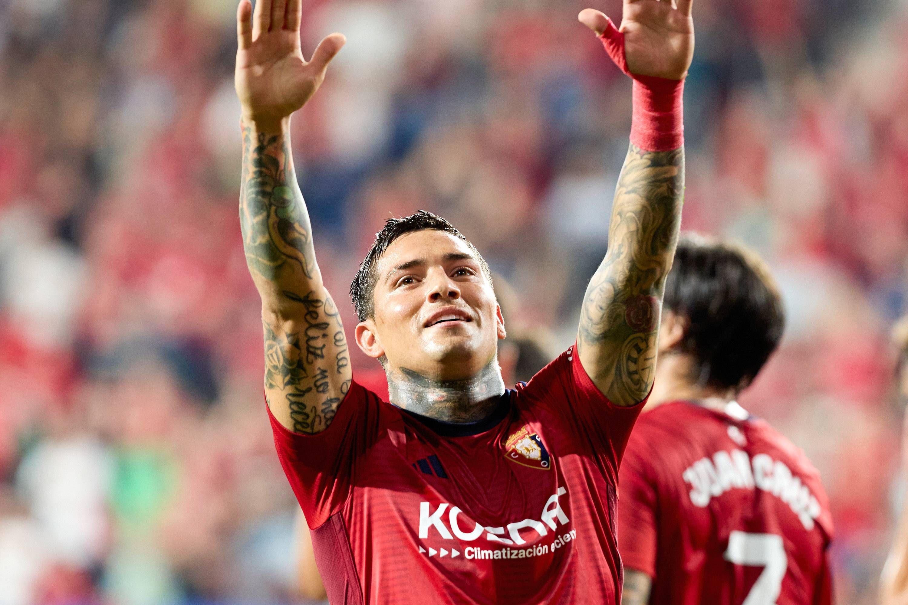  El Chimy Ávila celebra un gol (foto: Cordón Press).