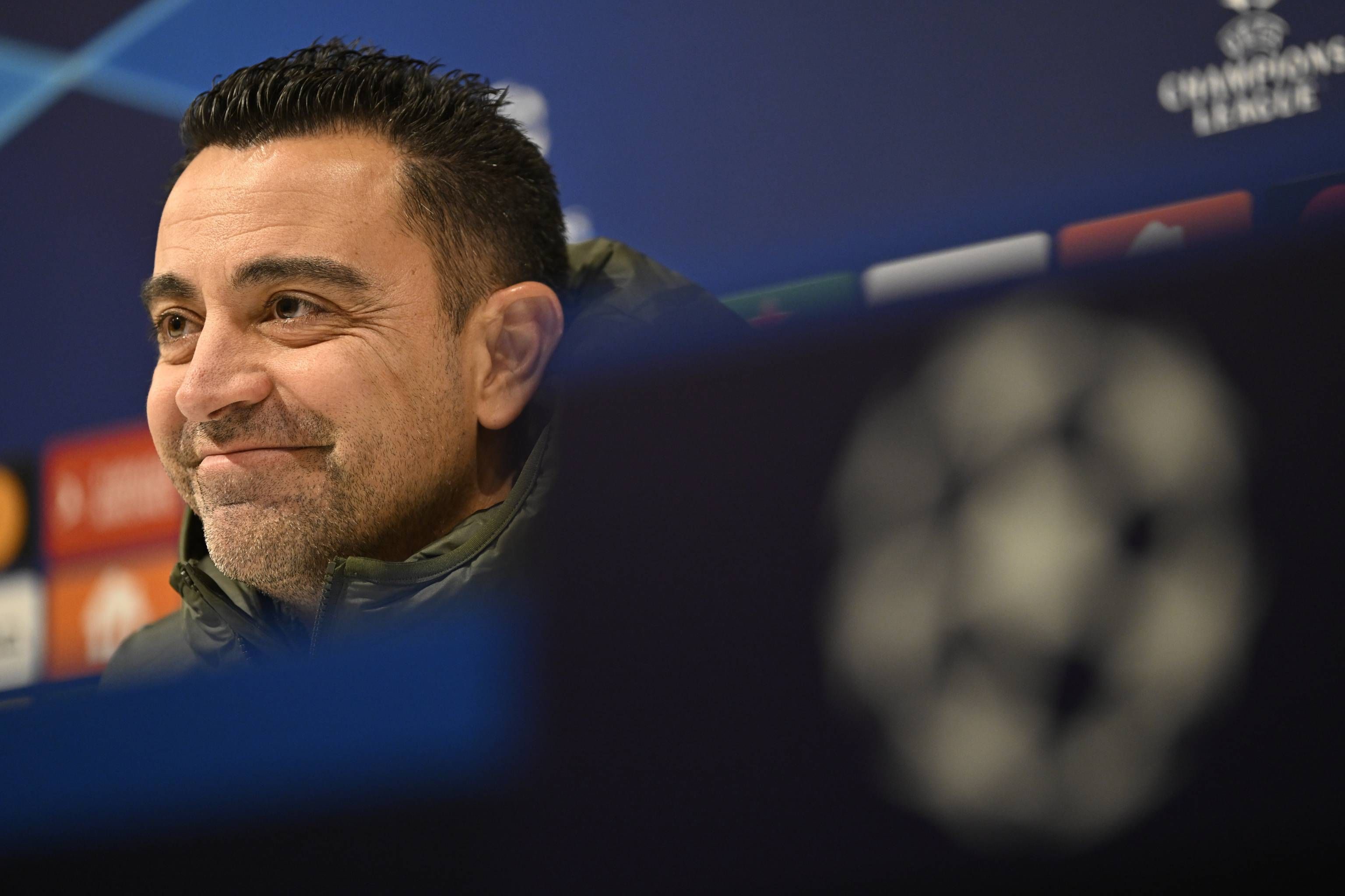  Xavi Hernández, en una rueda de prensa de Champions..
