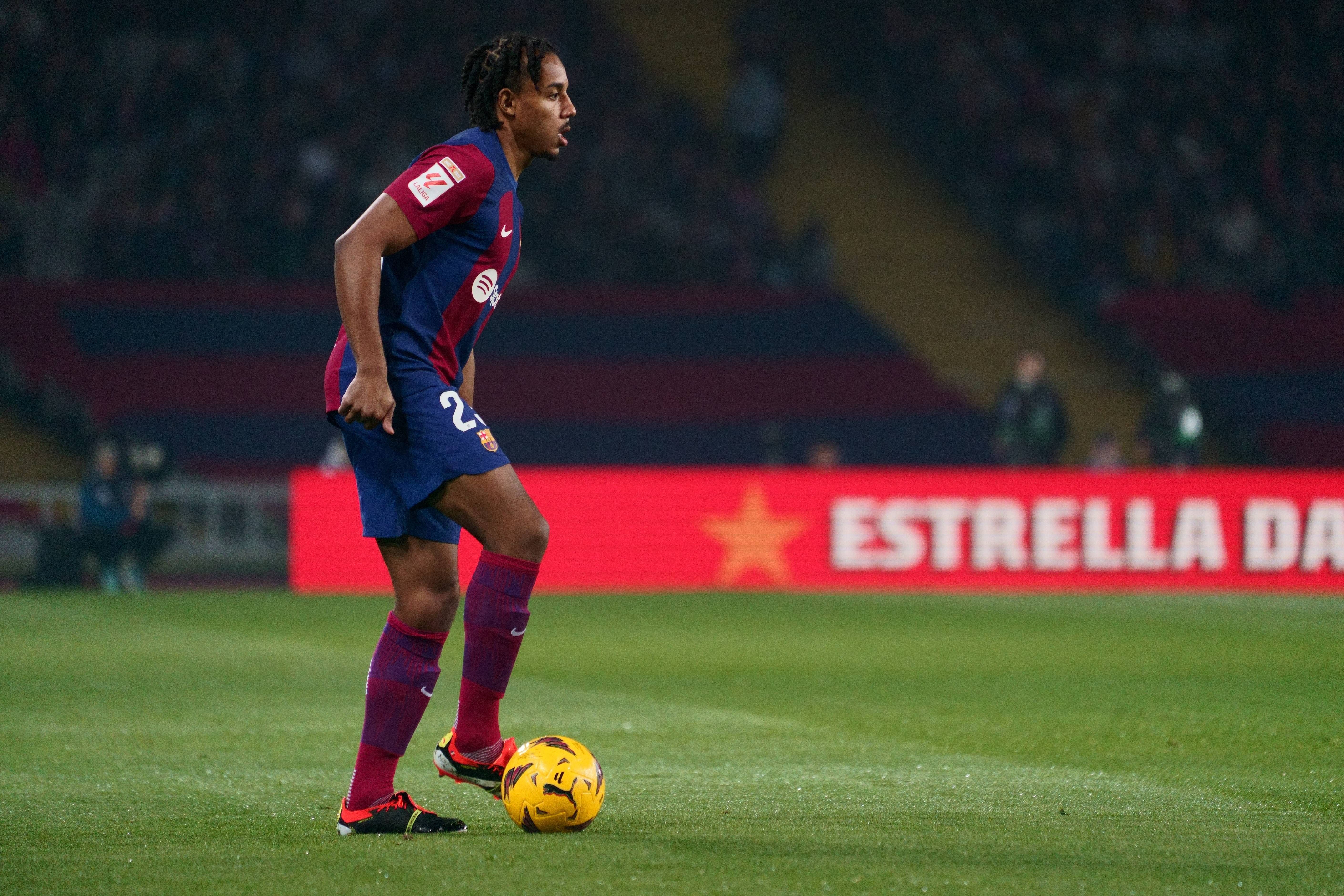 Jules Koundé, durante el Barcelona-Villarreal..