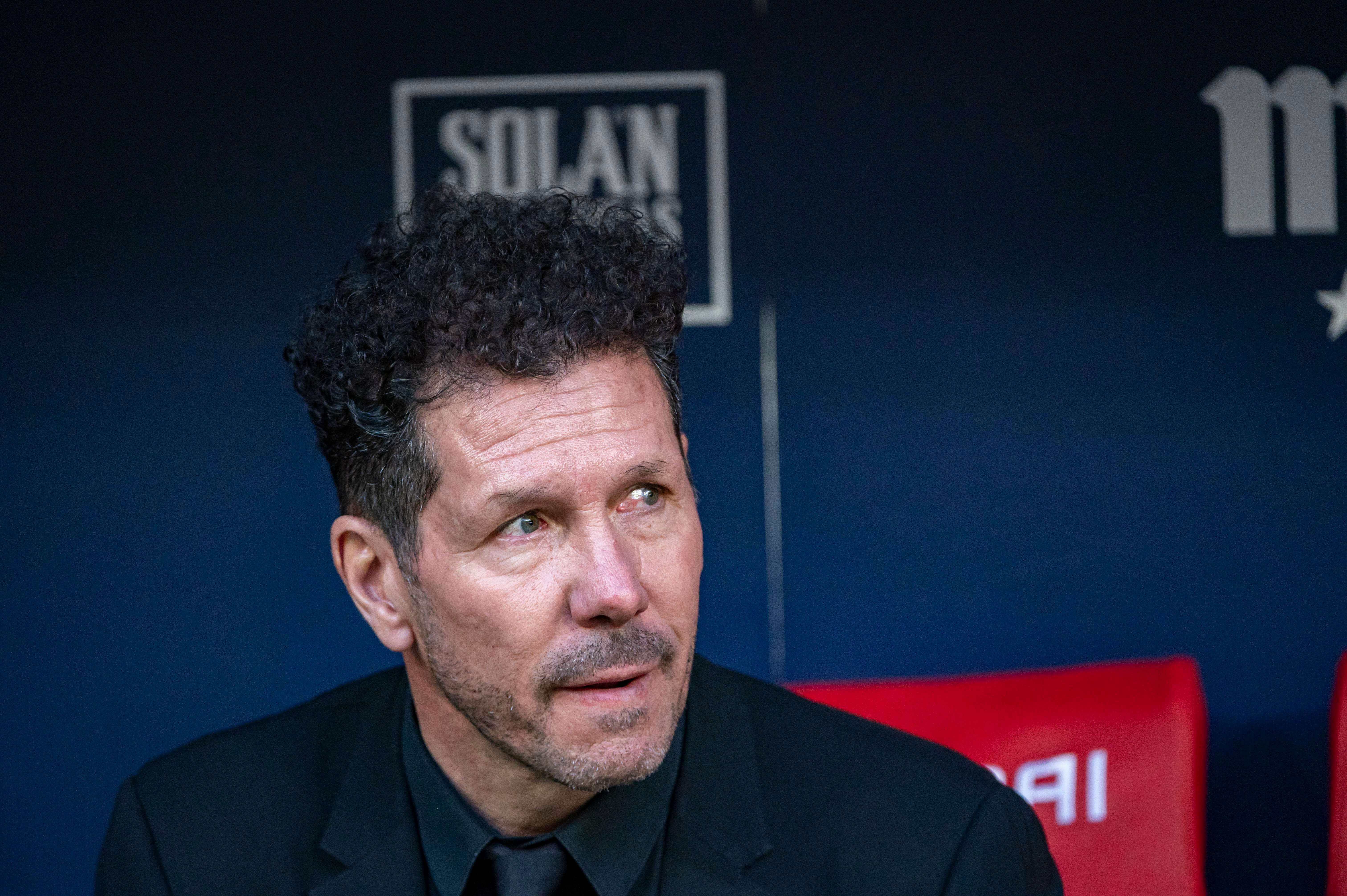  Diego Pablo Simeone, en el banquillo del Metropolitano.