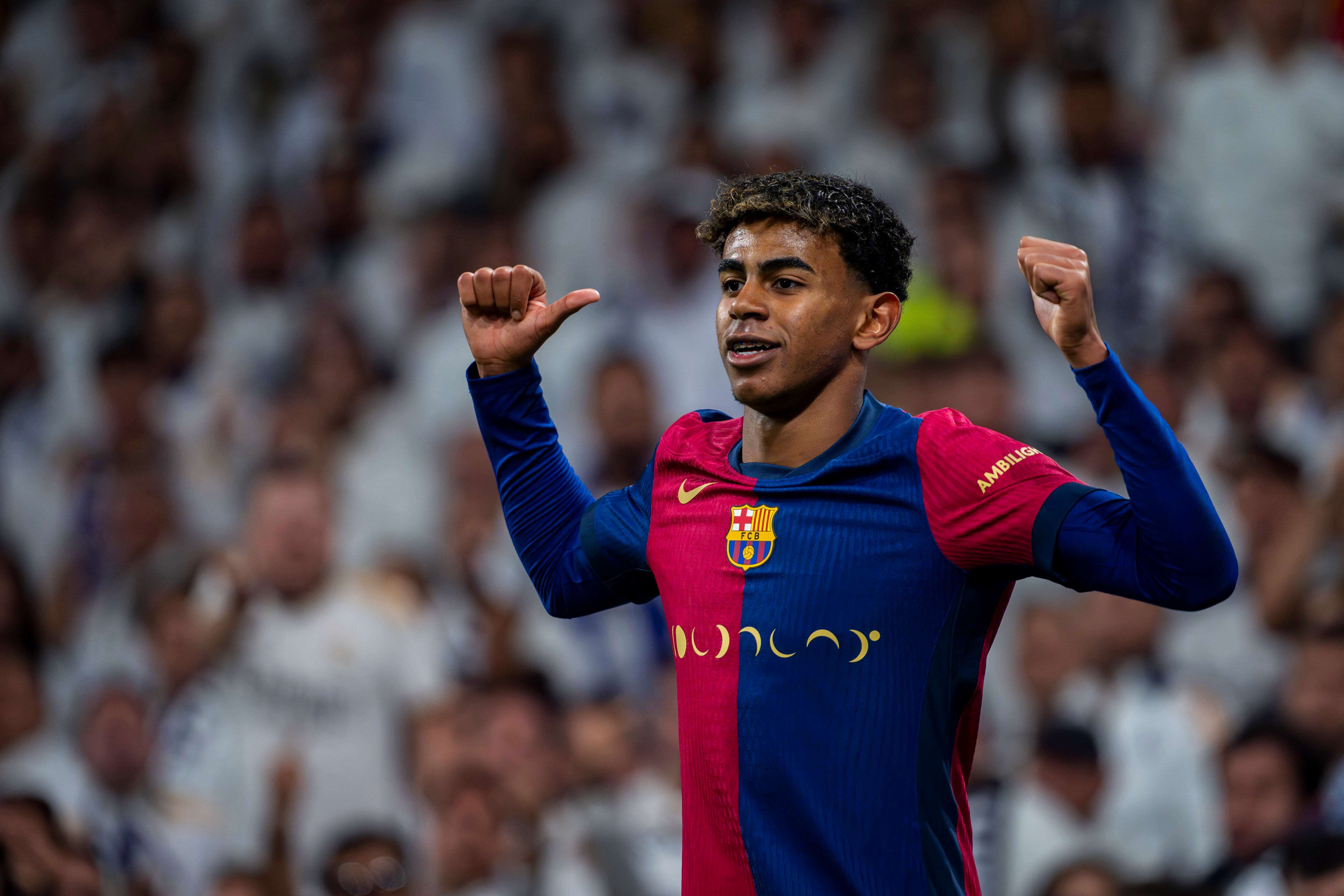  Lamine Yamal celebrando un gol en el Santiago Bernabéu (Cordon Press)