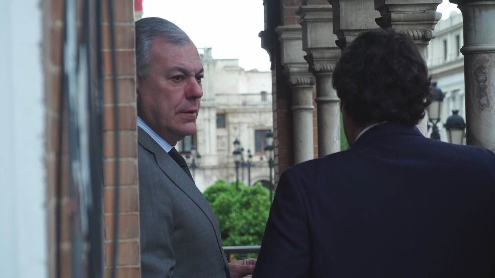  José Luis Sanz, alcalde de Sevilla, en el balcón de ElDesmarque