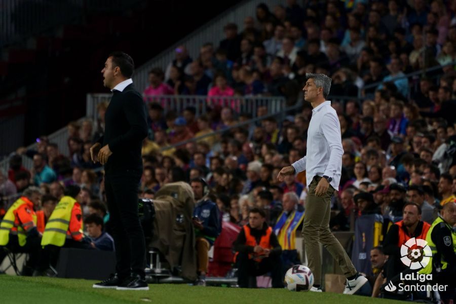  Imanol Alguacil y Xavi en el Barcelona - Real Sociedad.