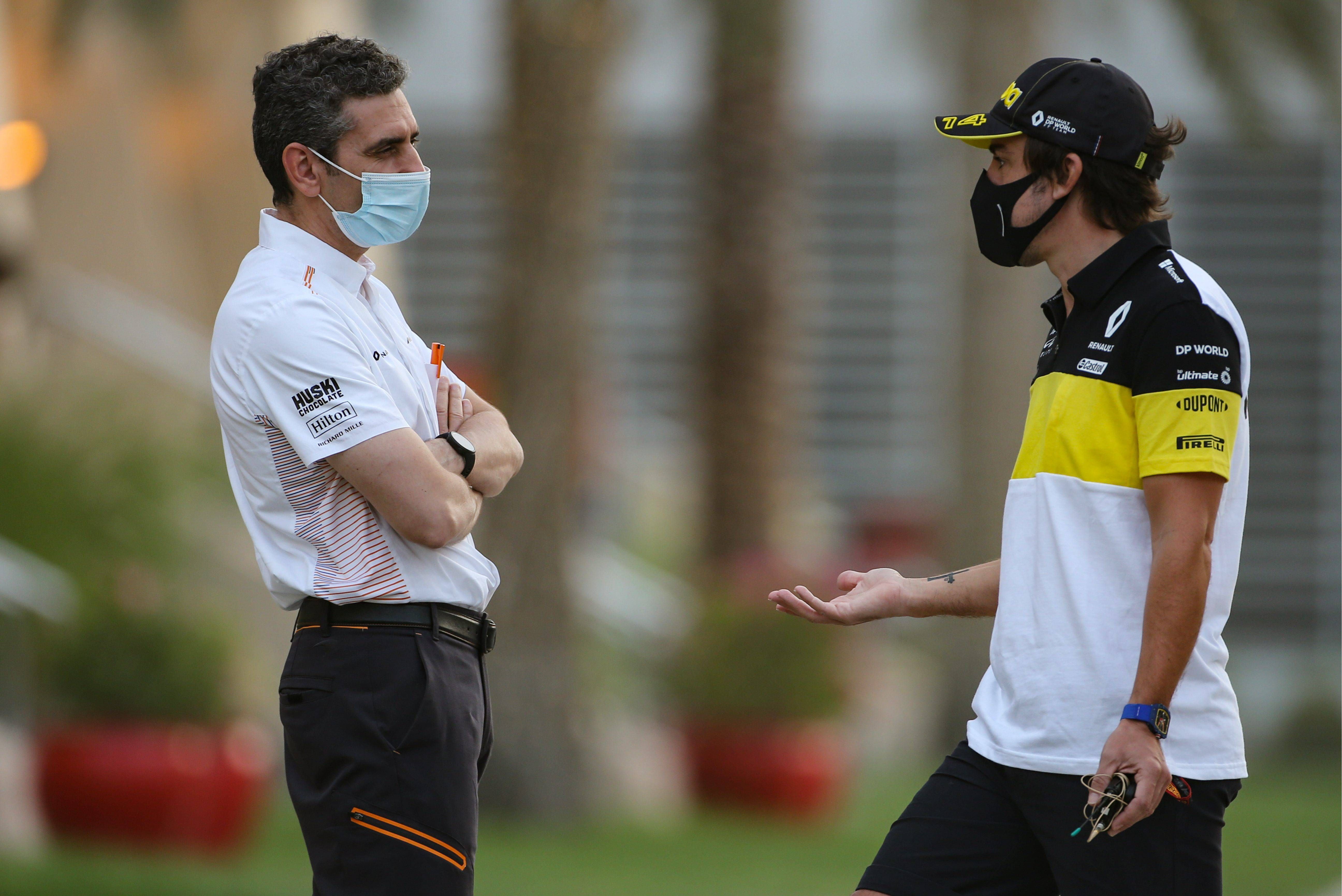  Andrea Stella y Fernando Alonso, en 2020.