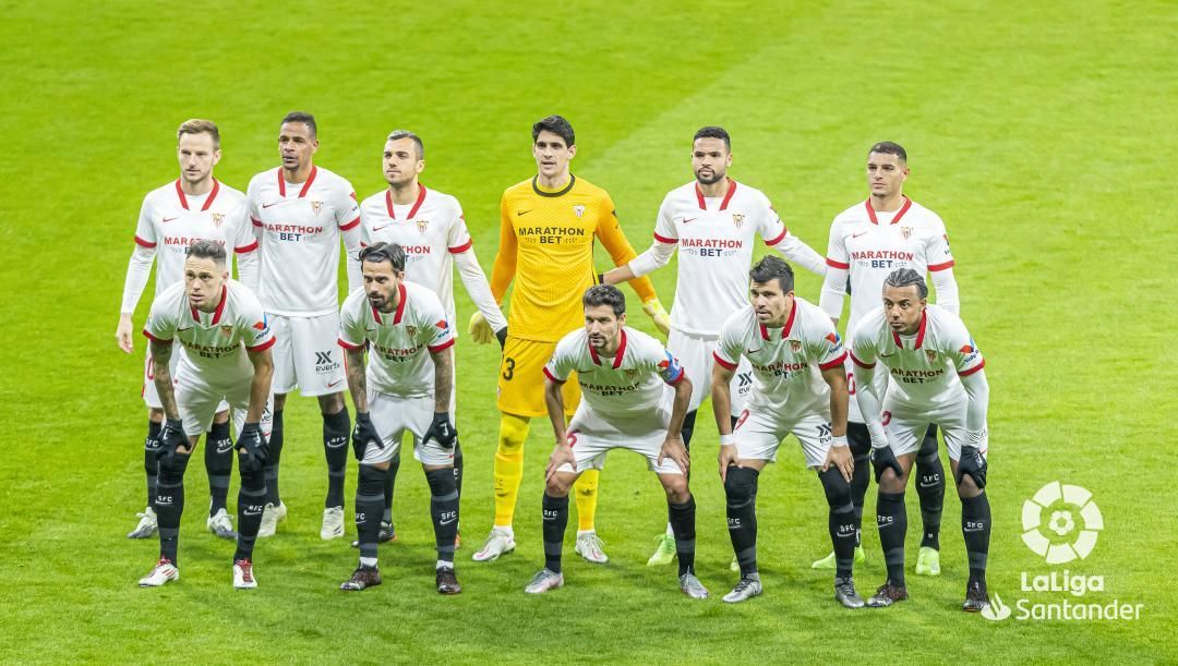  Once del Sevilla ante el Atletico en enero de 2021.