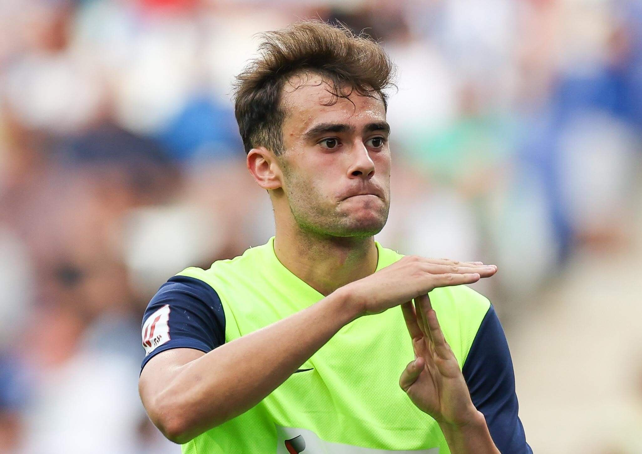  Álvaro Núñez celebra un gol con el Amorebieta.