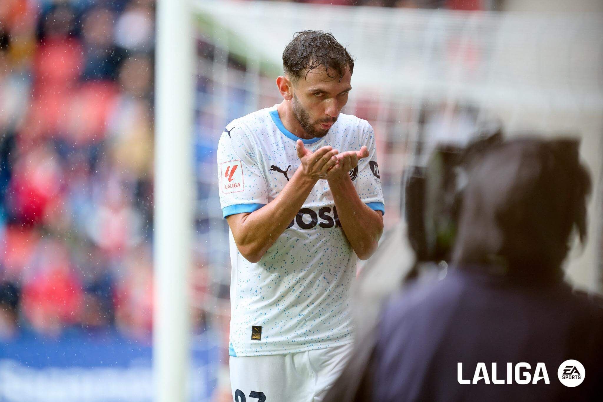 Iván Martín celebra un gol con el Girona (Foto: LALIGA).