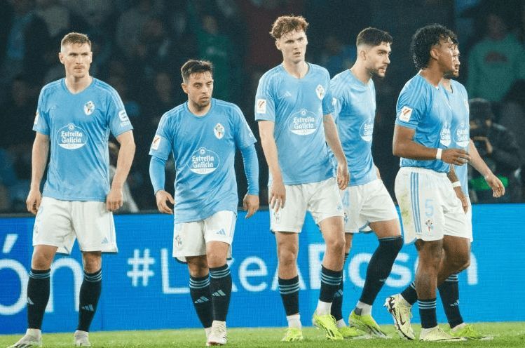  El equipo tras la derrota.