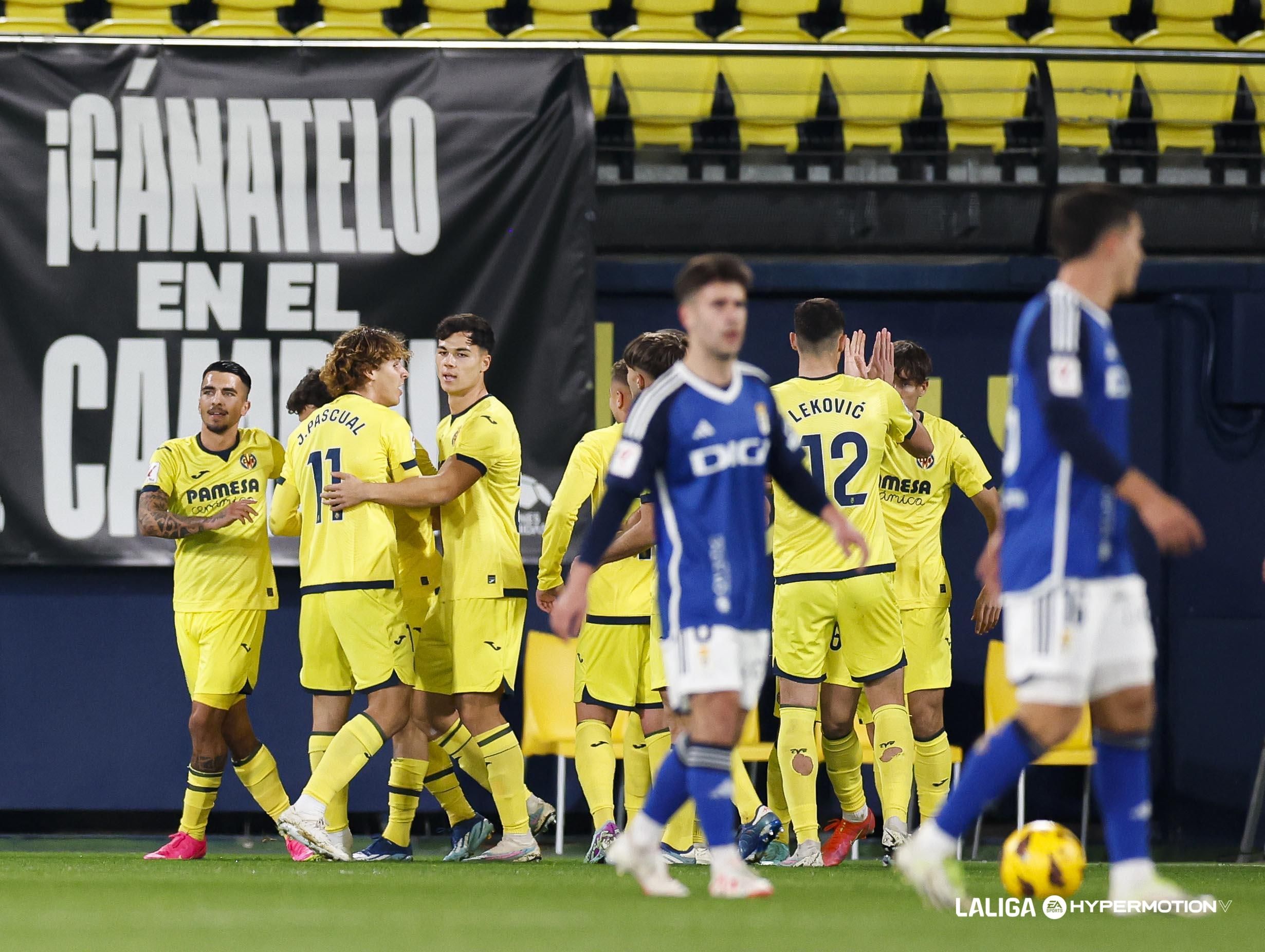 Gol en contra en el Villarreal B - Oviedo.