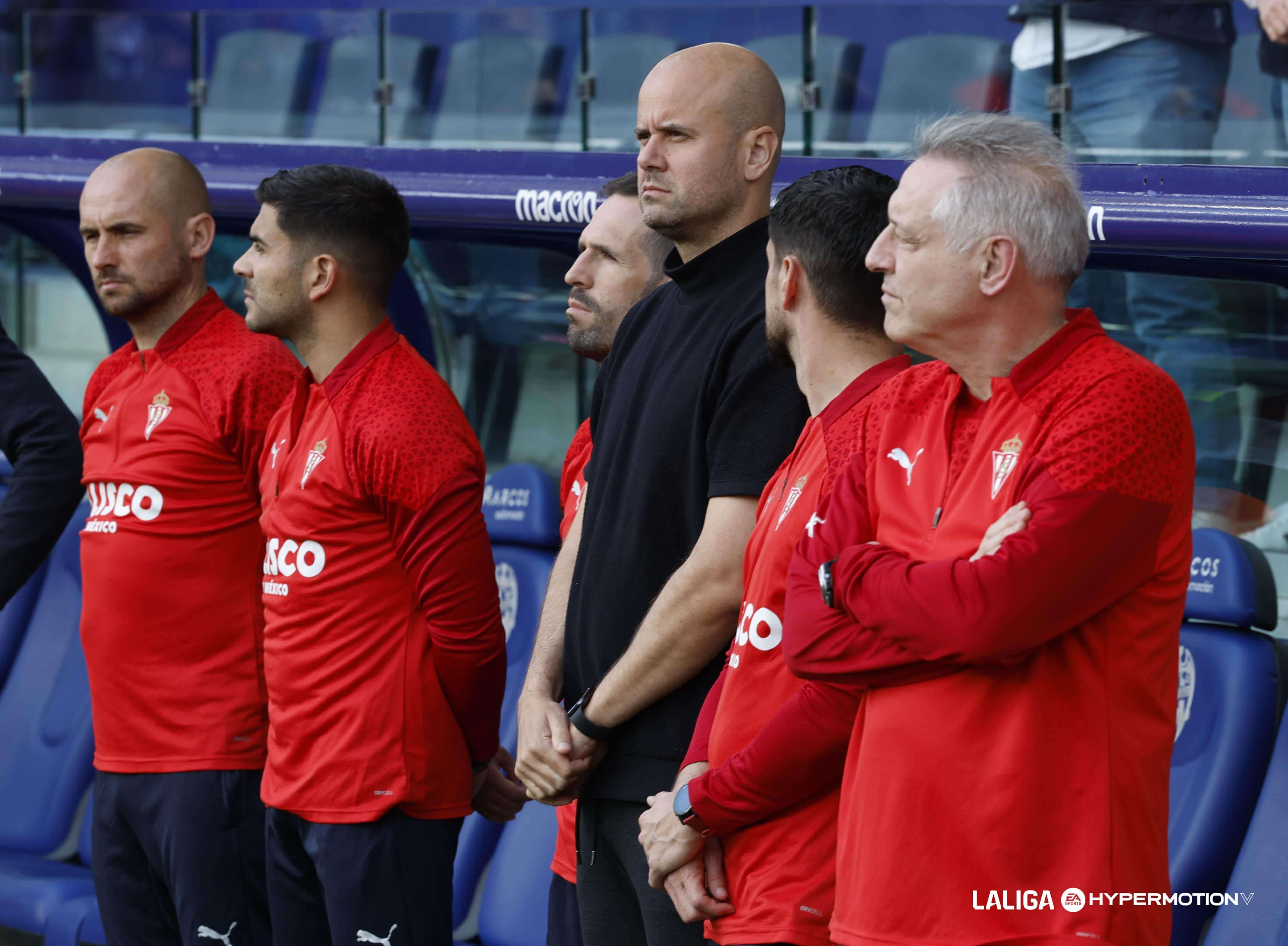 Miguel Ángel Ramírez, en el Levante - Sporting.