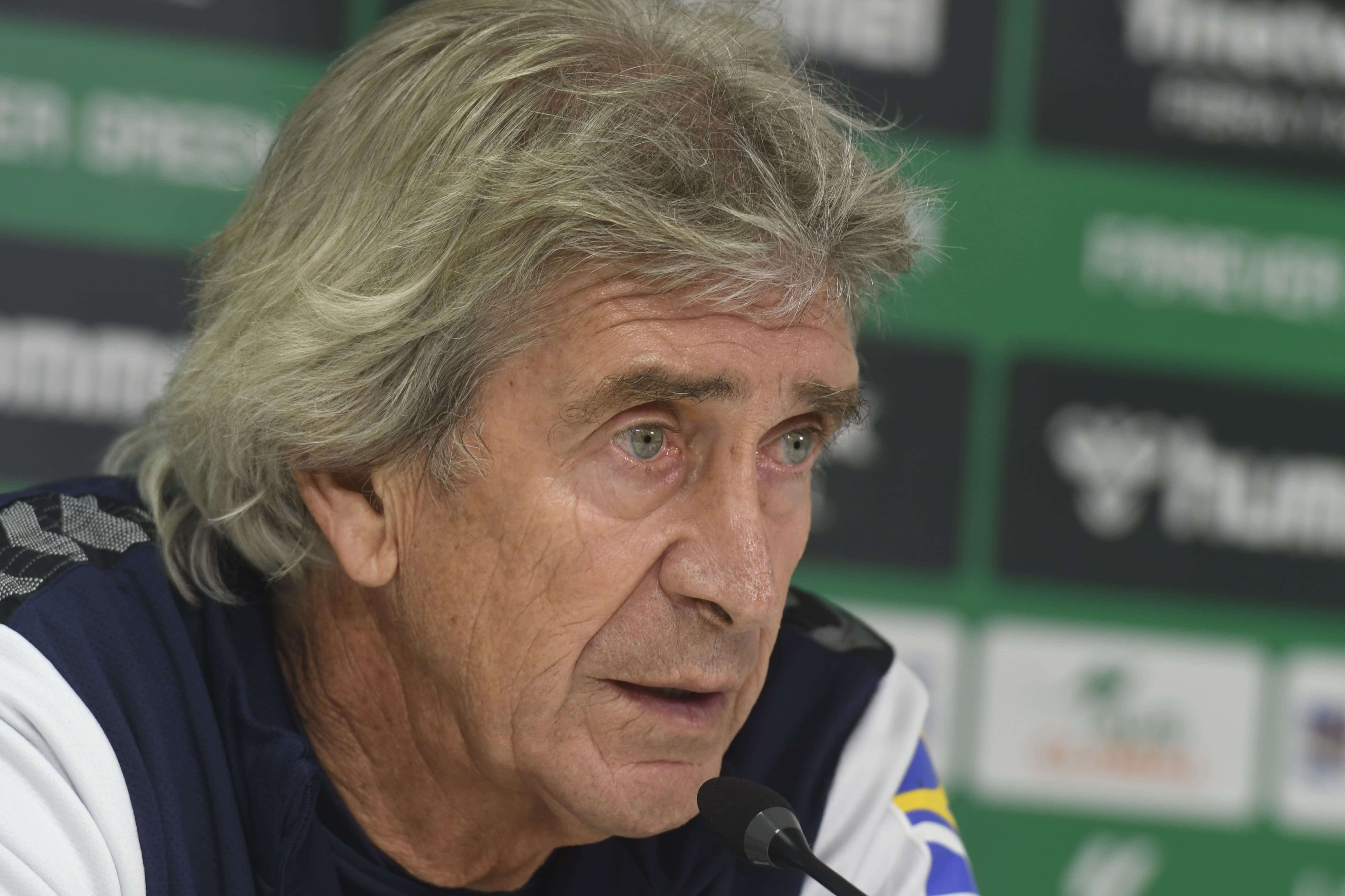  Manuel Pellegrini, entrenador del Real Betis (foto: Kiko Hurtado).