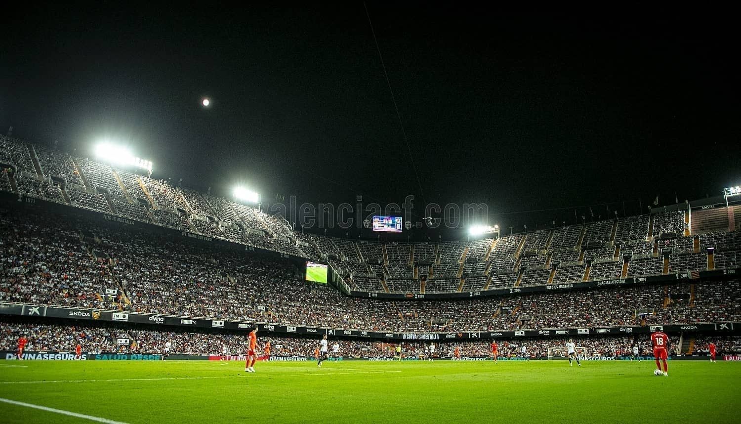 Afición del Valencia CF en Mestalla