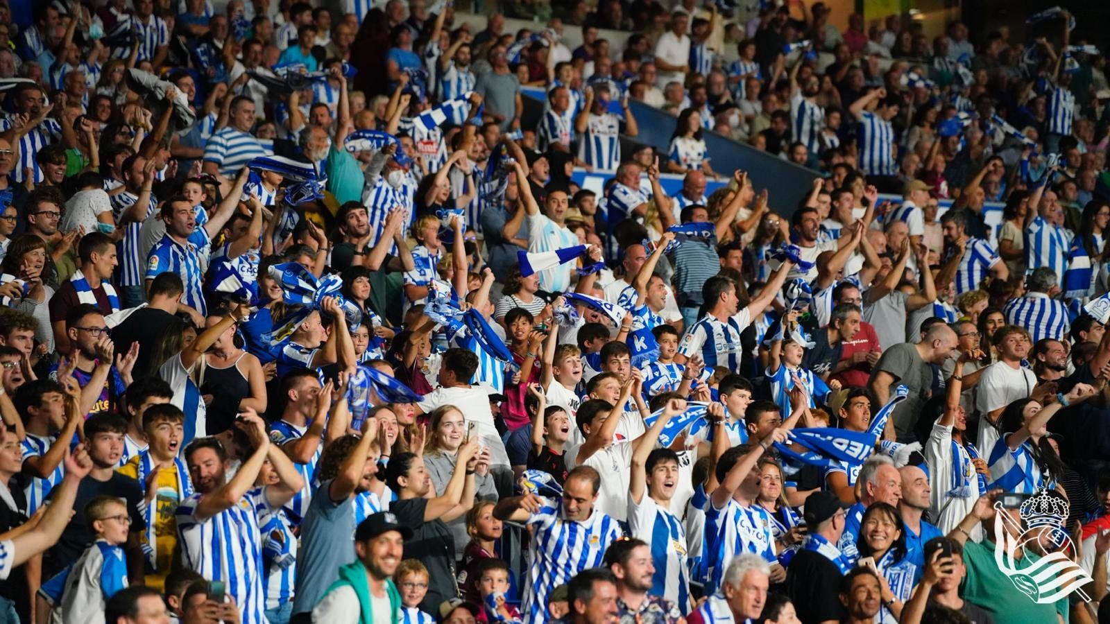 Afición en el Reale Arena