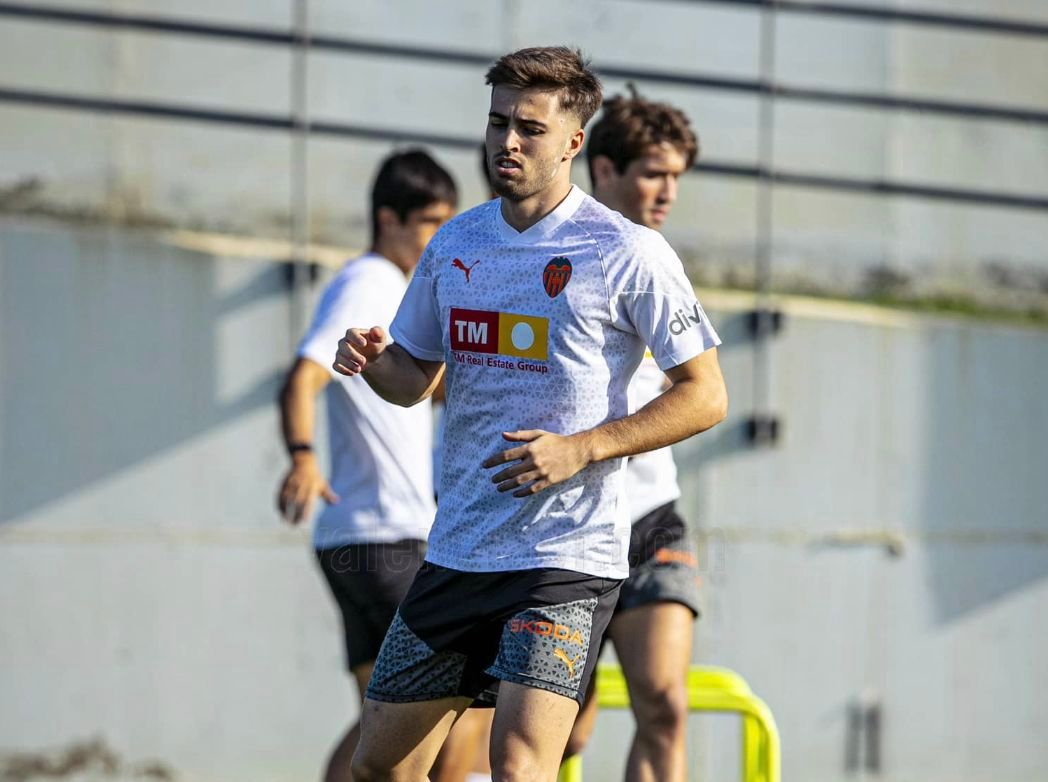 Alberto Marí trabajó con el grupo sin Pepelu