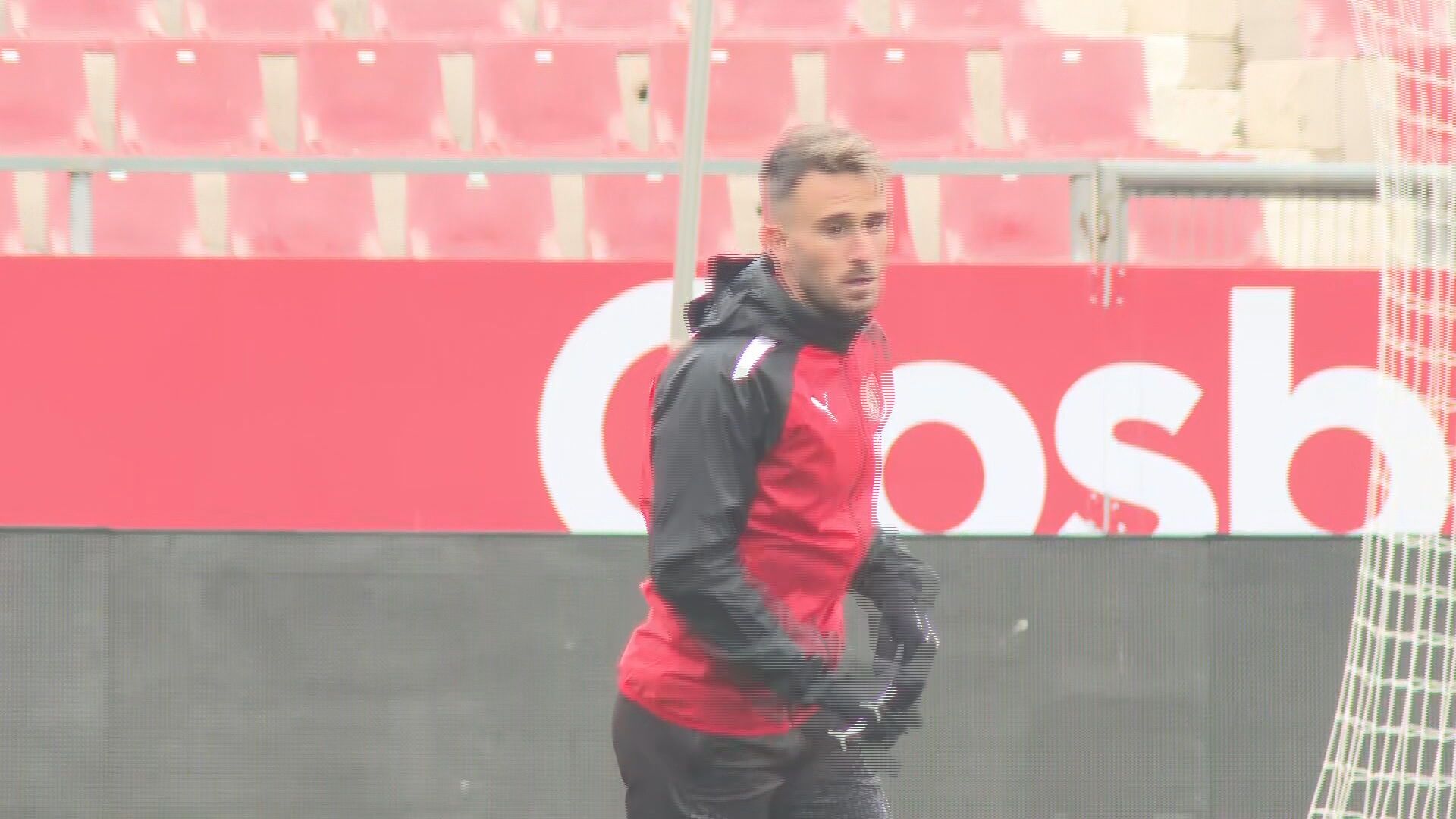  Aleix García durante el entrenamiento del Girona.