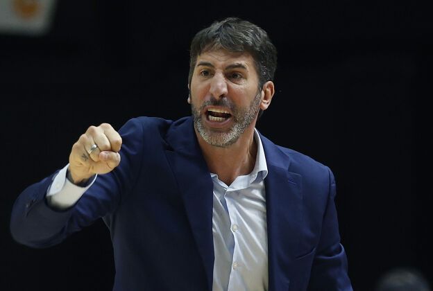  Alex Mumbrú, técnico Valencia Basket