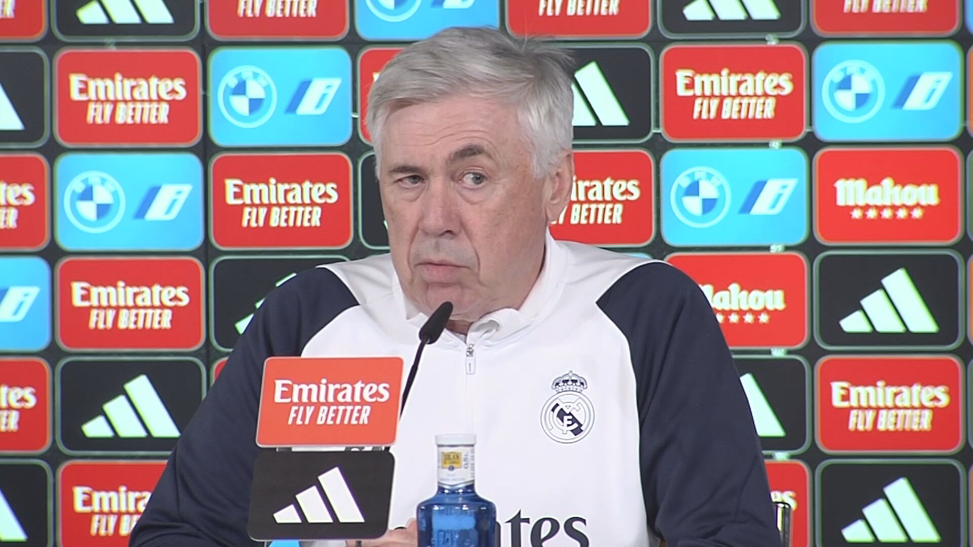  Ancelotti, en rueda de prensa.