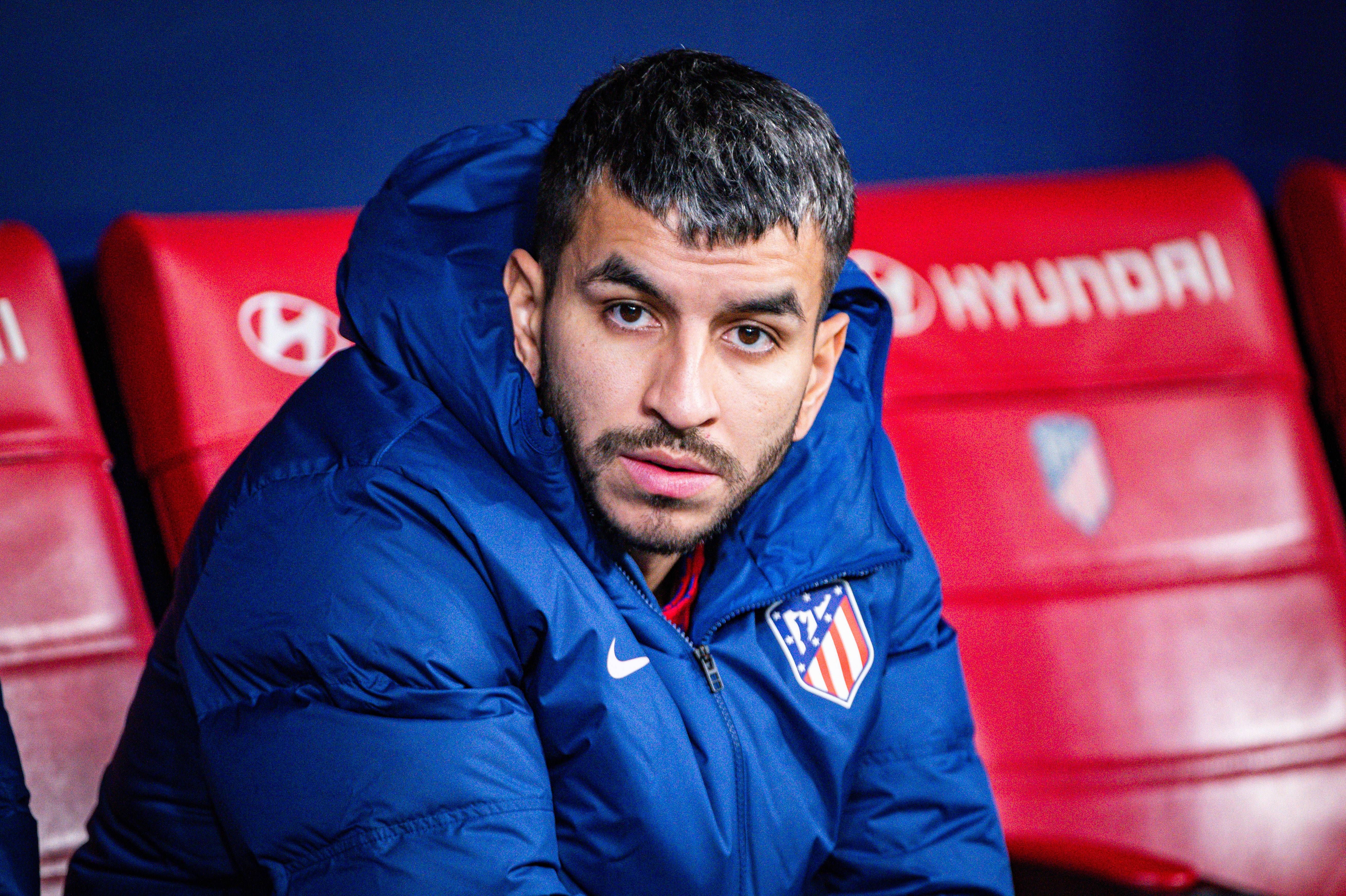 Ángel Correa, en el banquillo del Metropolitano (Foto: Cordon Press).